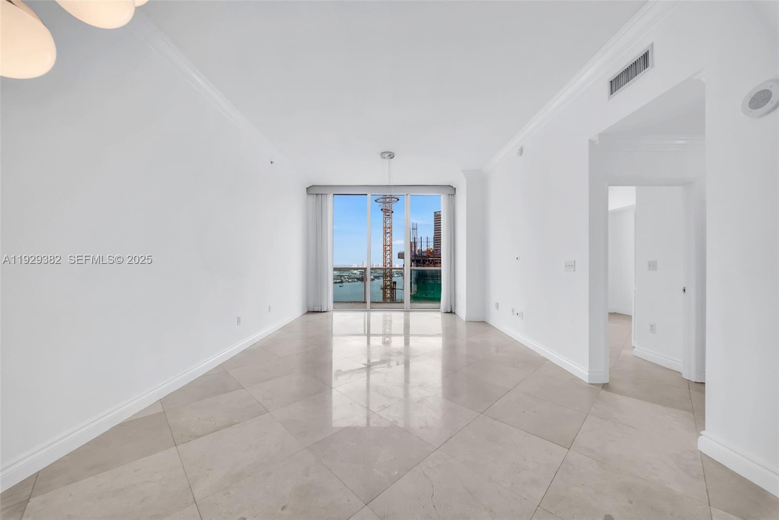 31 SE 5th St #4314 Miami, FL 33131