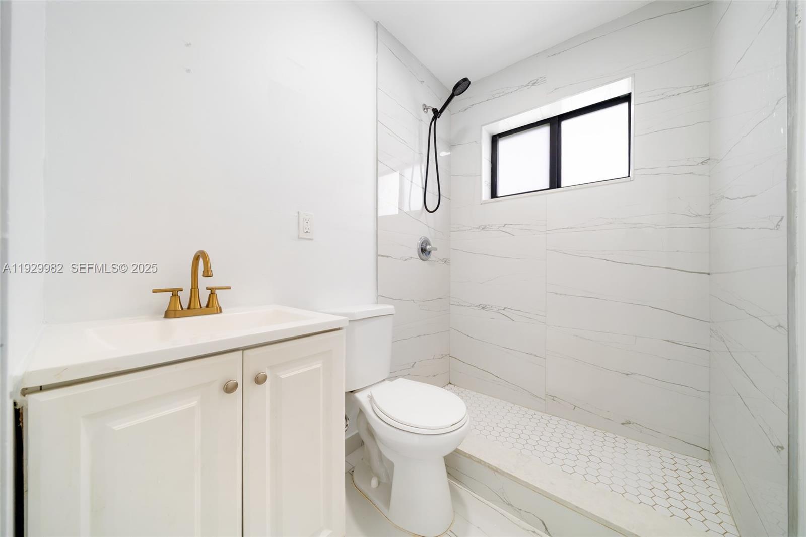 2401 SW 45th Ave Fort Lauderdale, FL 33317