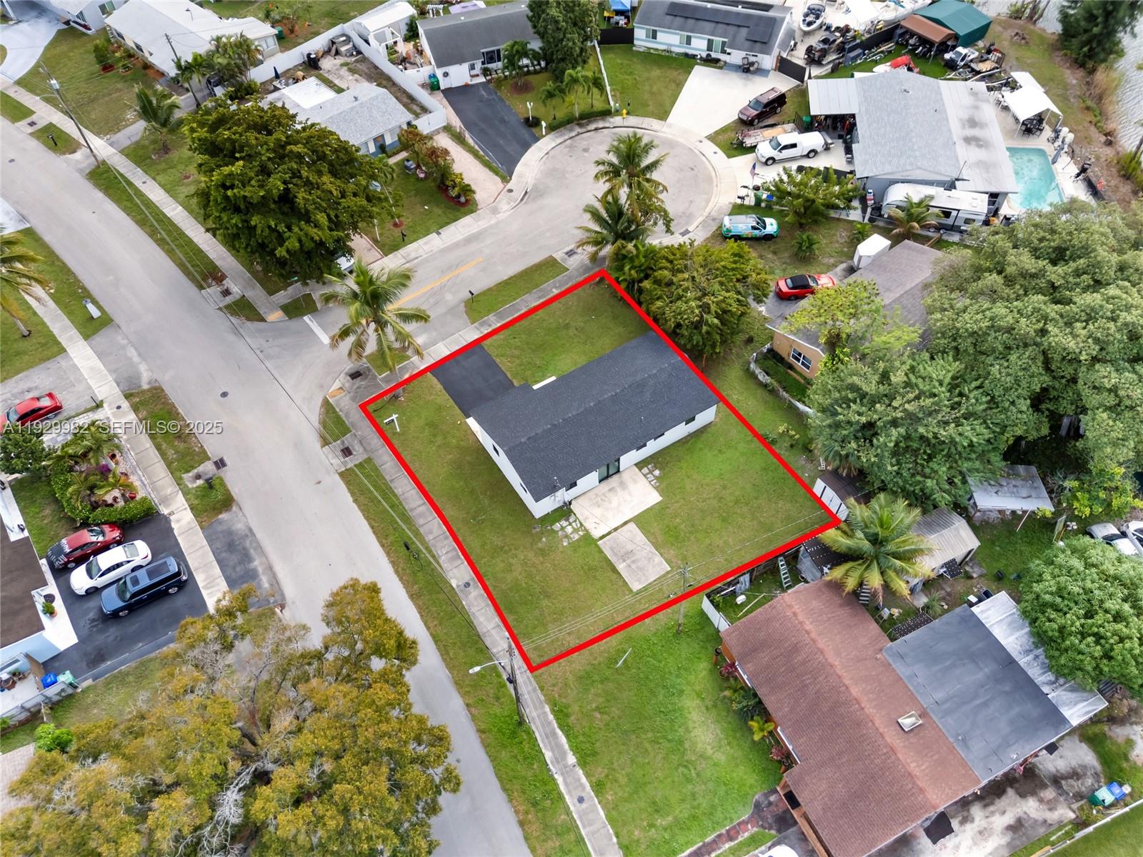 2401 SW 45th Ave Fort Lauderdale, FL 33317