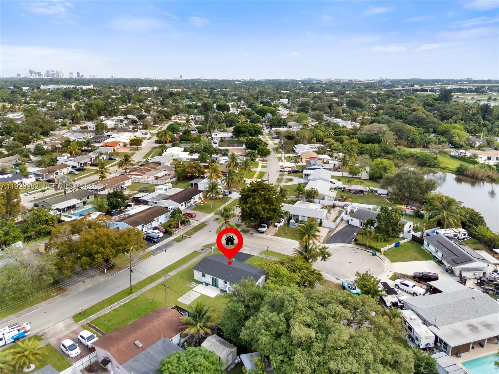 2401 SW 45th Ave Fort Lauderdale, FL 33317