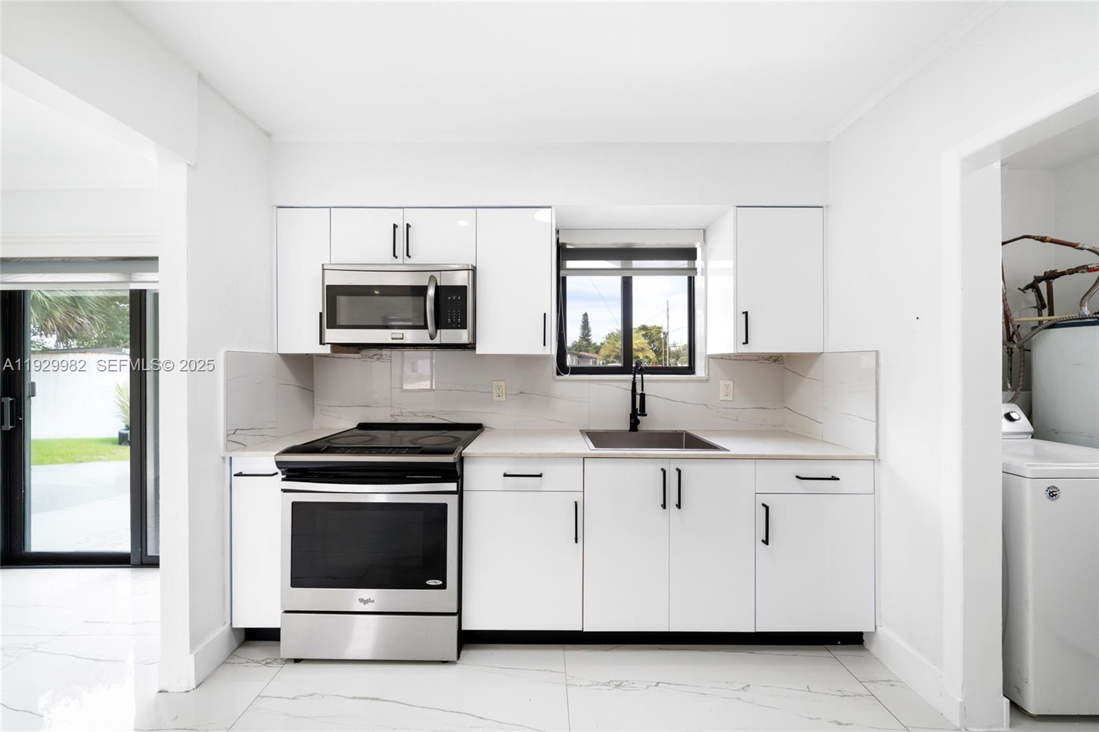 2401 SW 45th Ave Fort Lauderdale, FL 33317