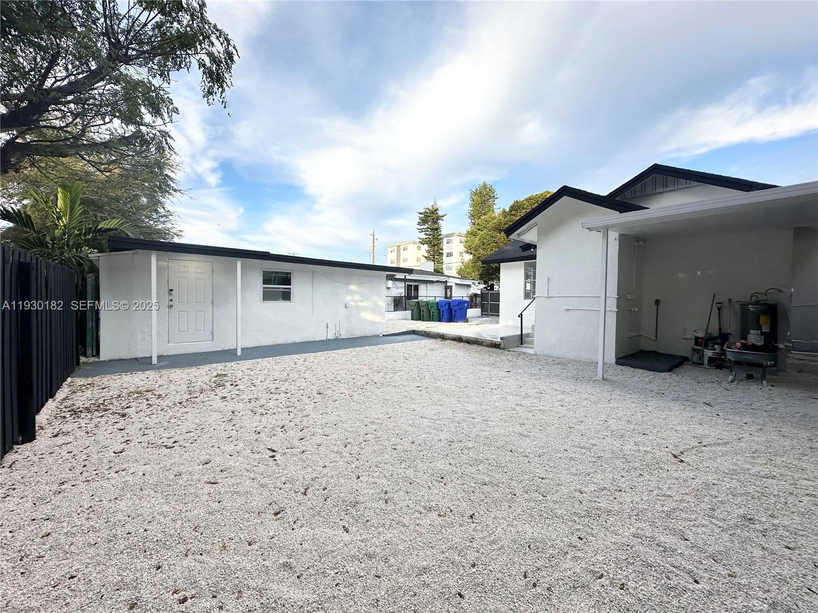 248 SW 18th Ct Miami, FL 33135