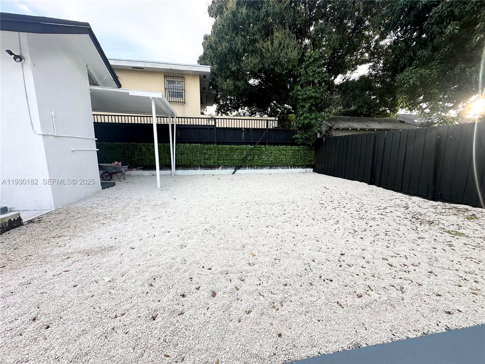 248 SW 18th Ct Miami, FL 33135