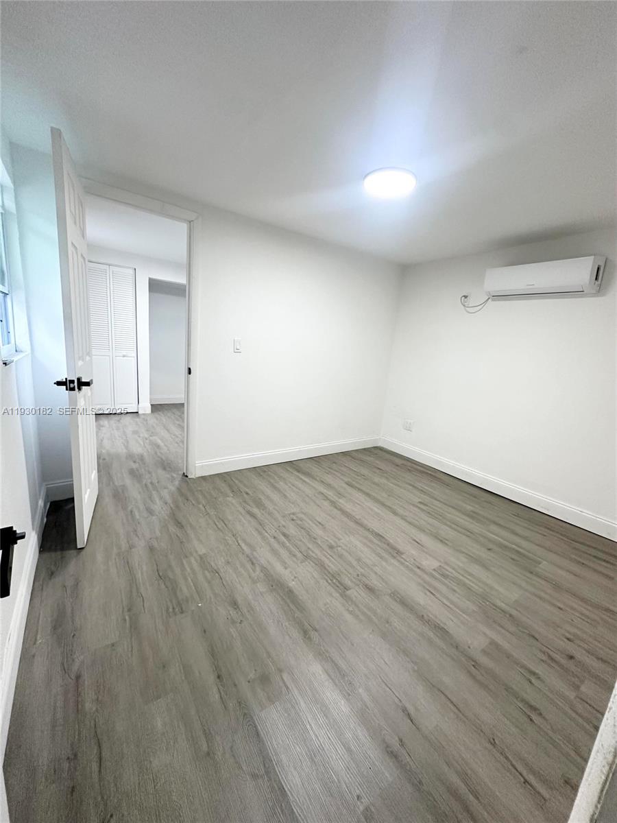 248 SW 18th Ct Miami, FL 33135