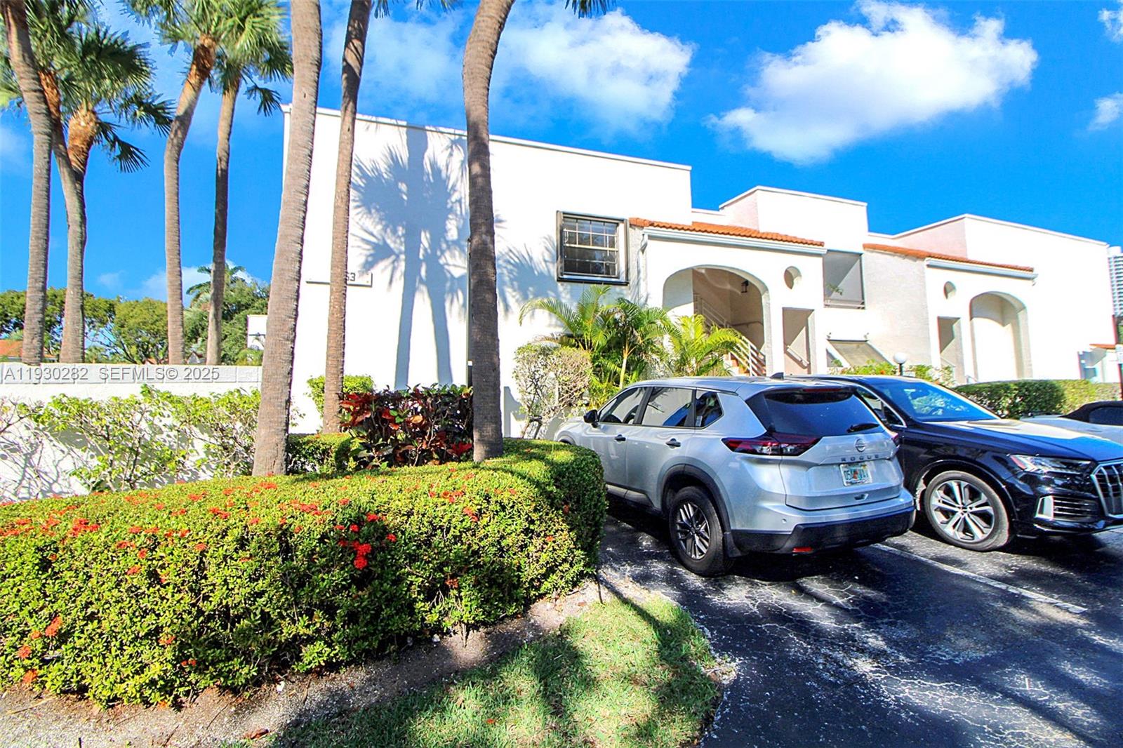 3553 Magellan Cir #317-1 Aventura, FL 33180