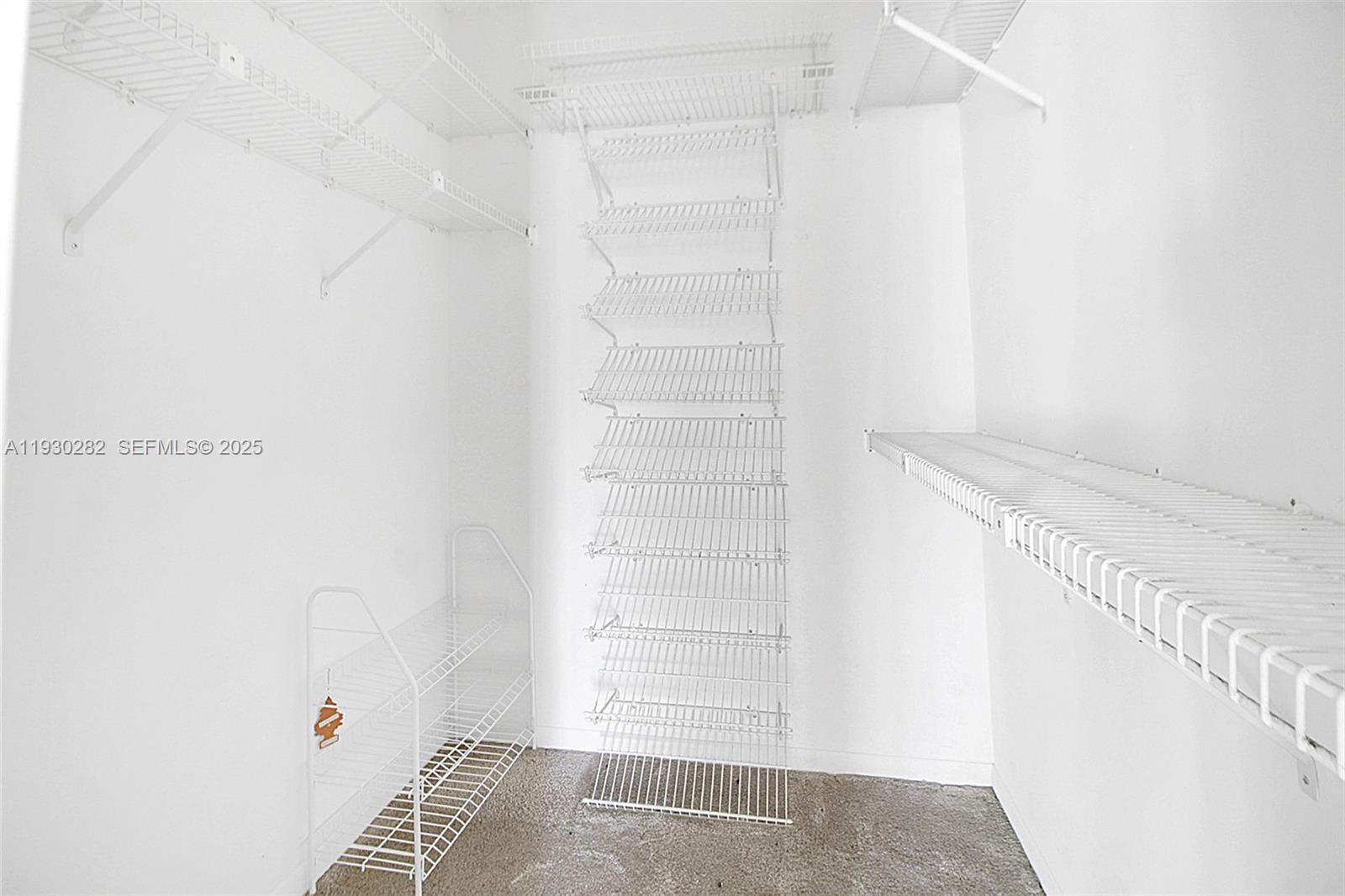 3553 Magellan Cir #317-1 Aventura, FL 33180