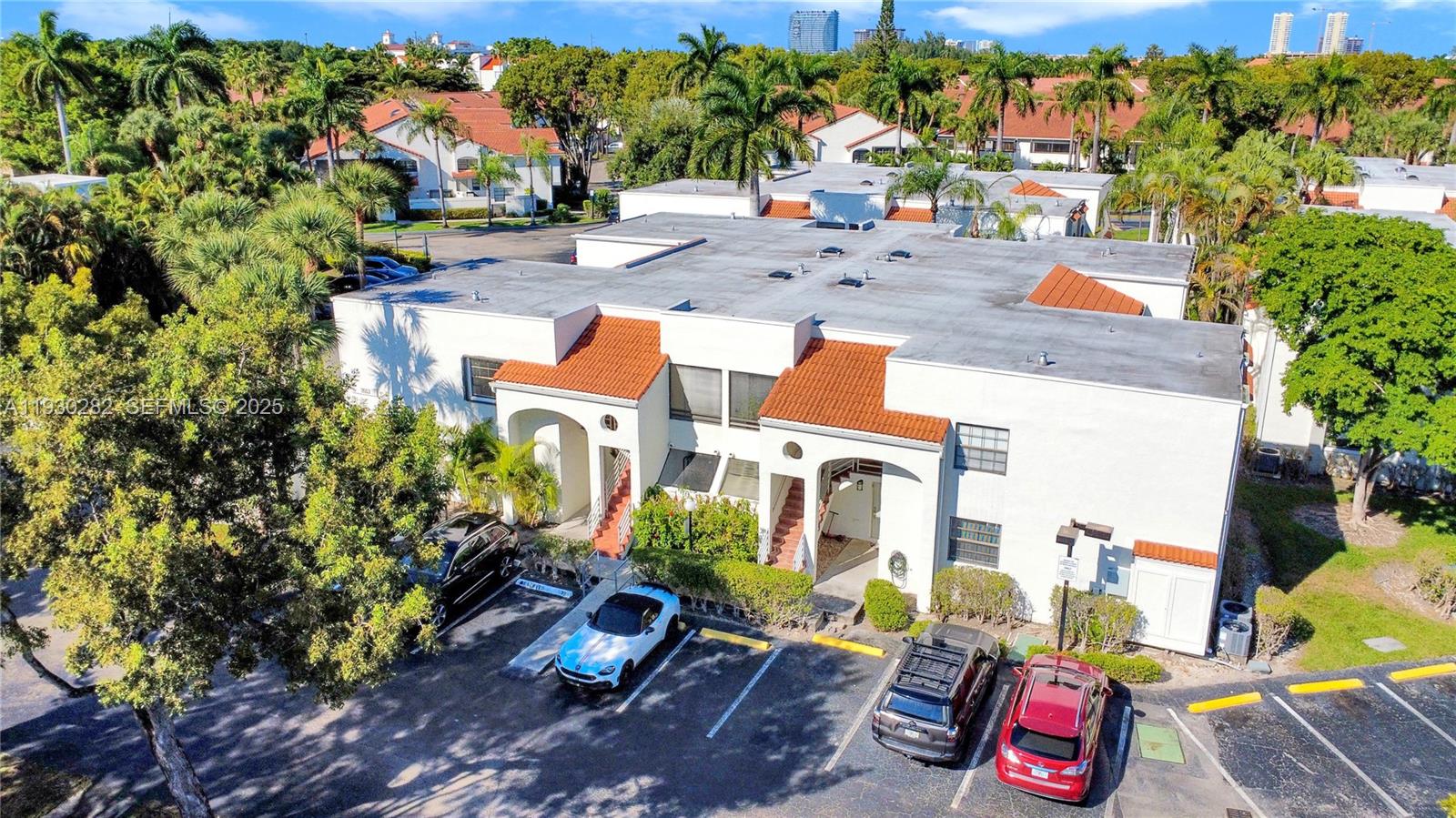 3553 Magellan Cir #317-1 Aventura, FL 33180