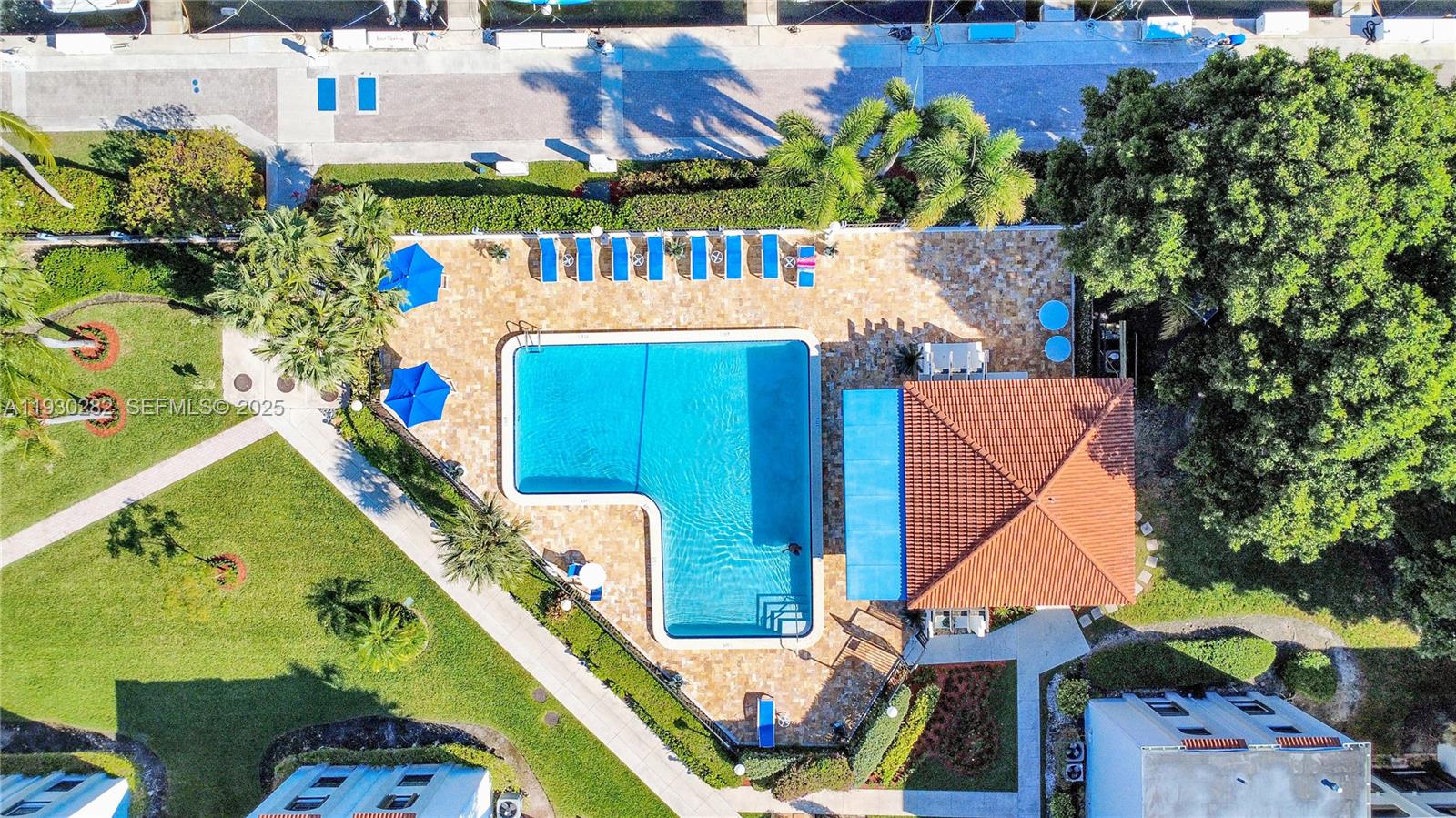 3553 Magellan Cir #317-1 Aventura, FL 33180