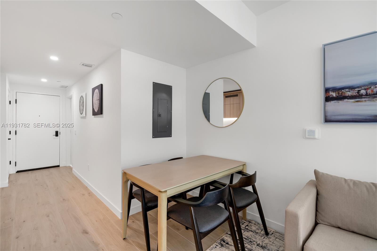 225 N Miami Ave #1012 Miami, FL 33132