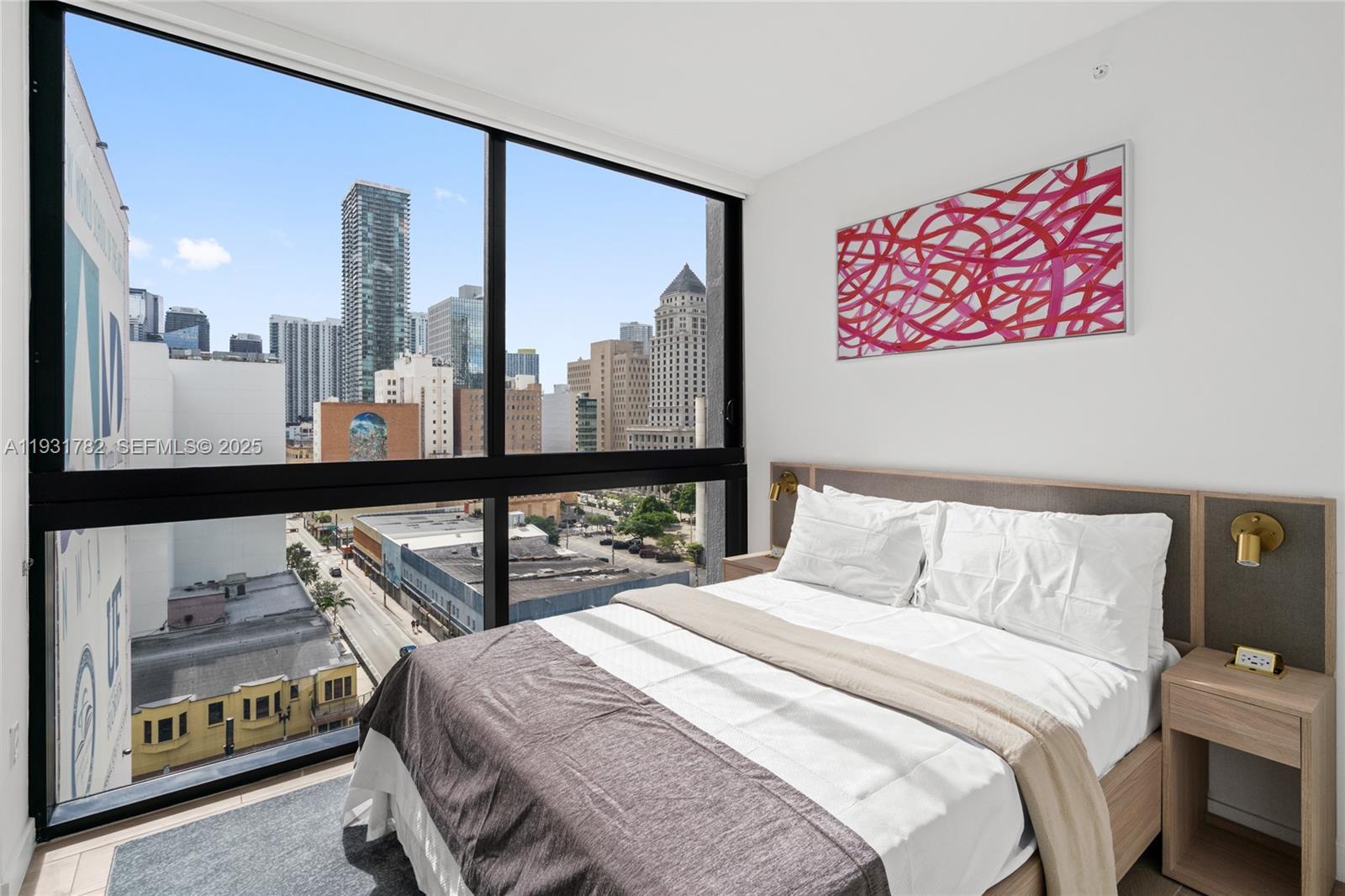 225 N Miami Ave #1012 Miami, FL 33132