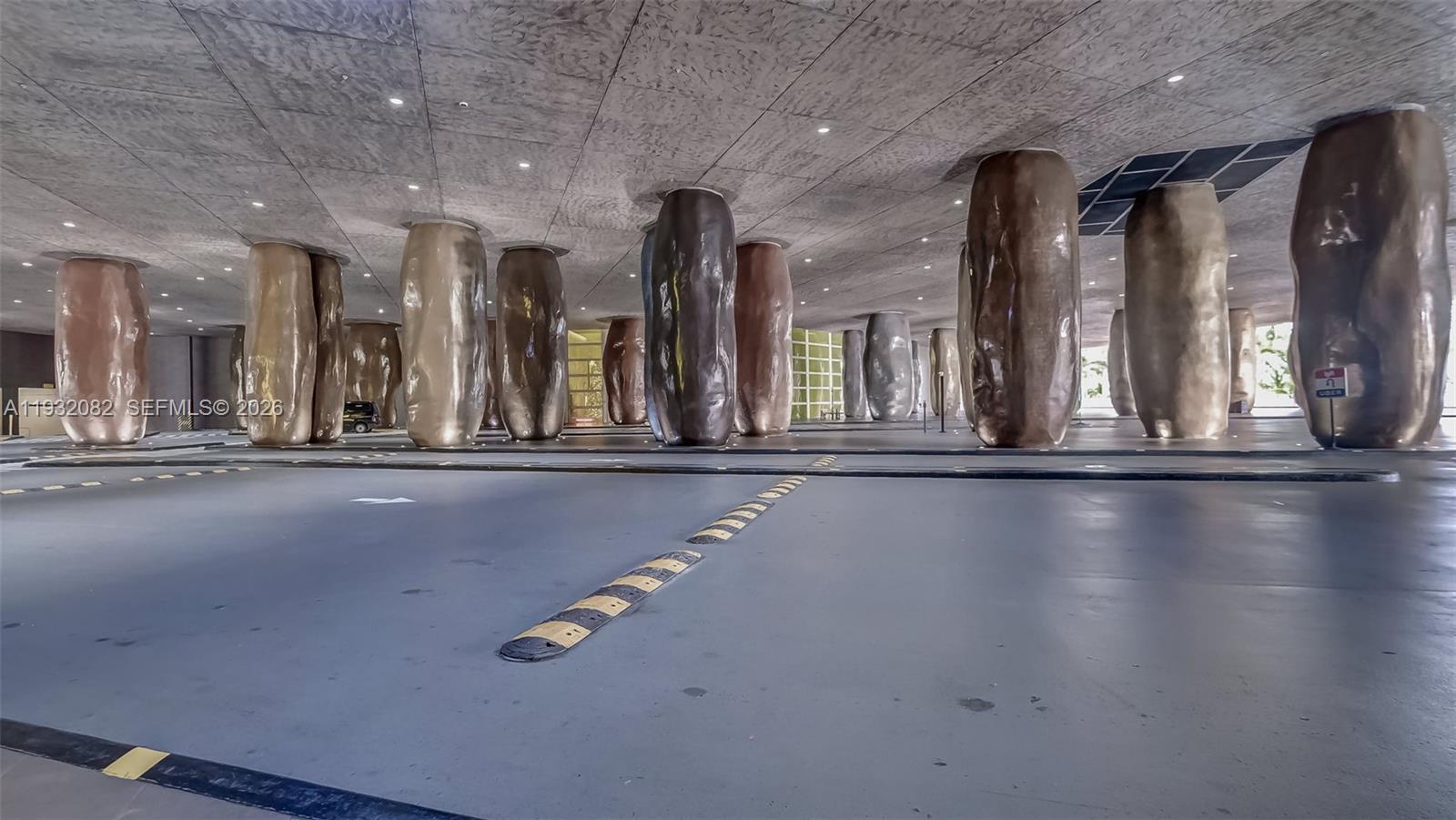 495 Brickell Ave #2201 Miami, FL 33131