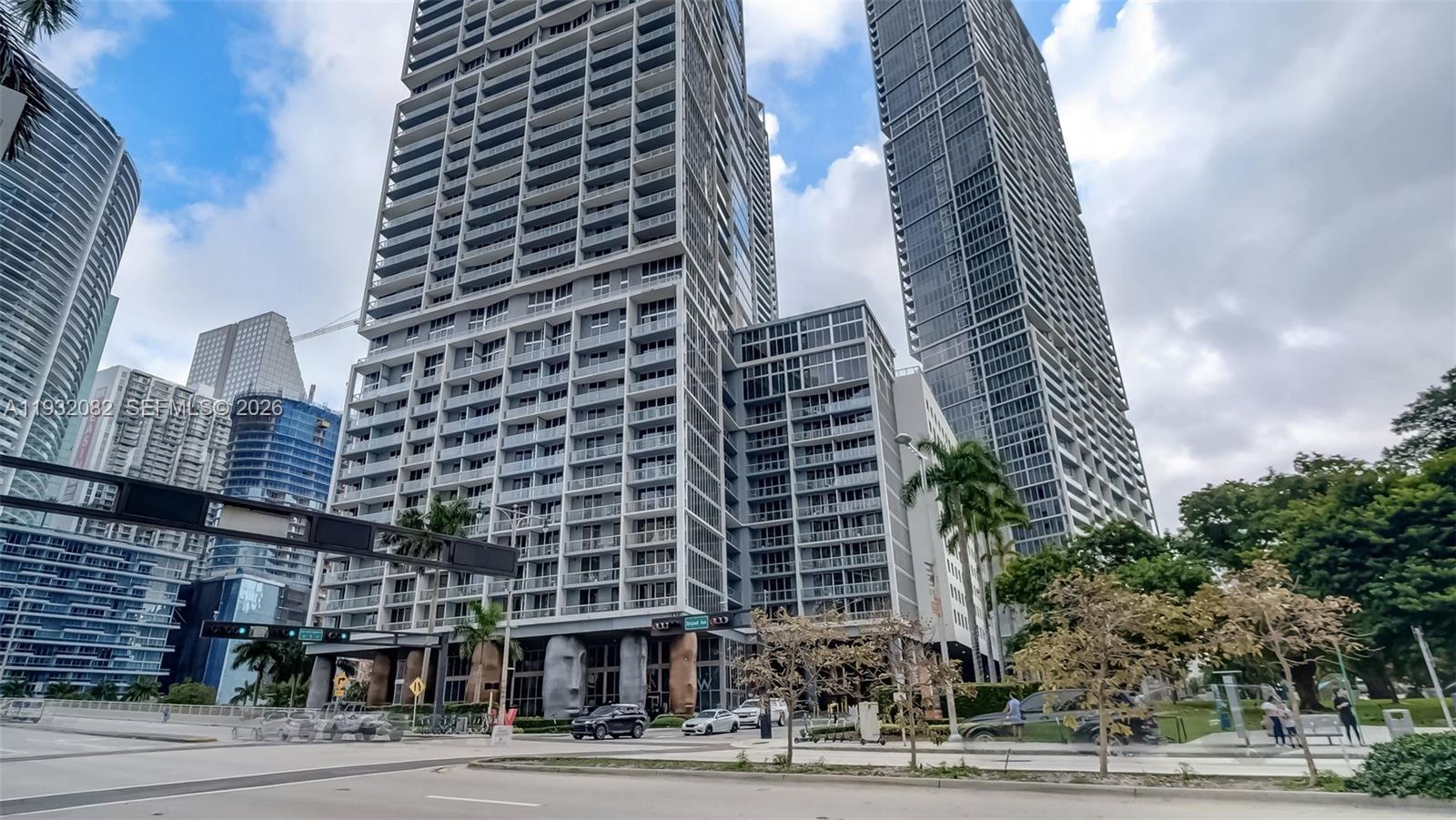 495 Brickell Ave #2201 Miami, FL 33131