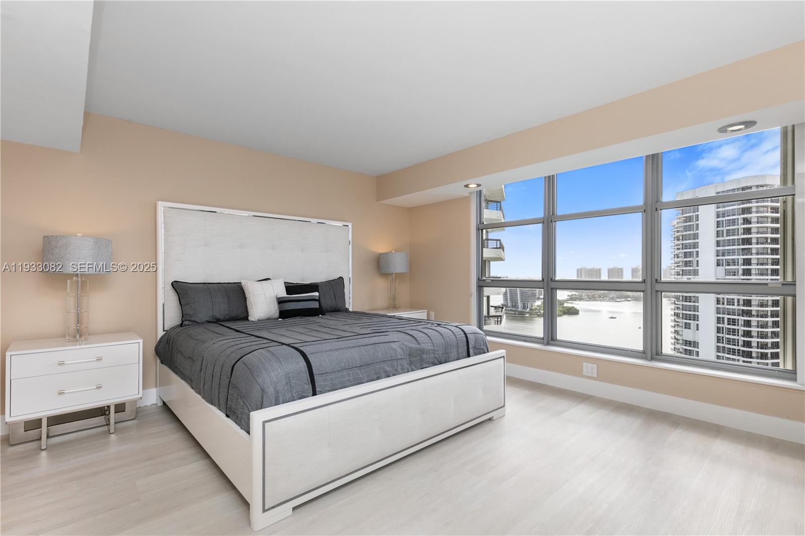 3500 Mystic Pointe Dr #2603 Aventura, FL 33180