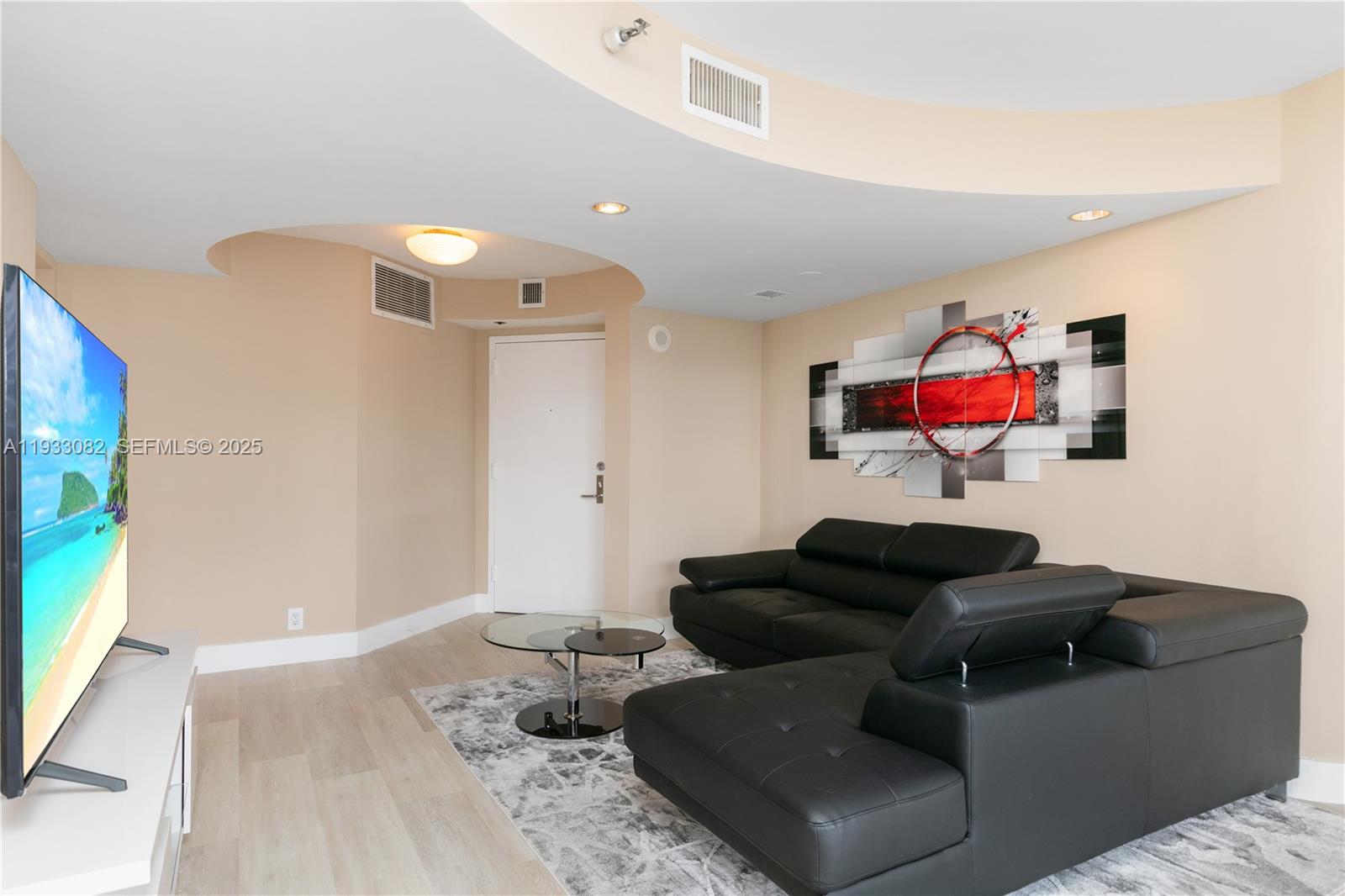 3500 Mystic Pointe Dr #2603 Aventura, FL 33180