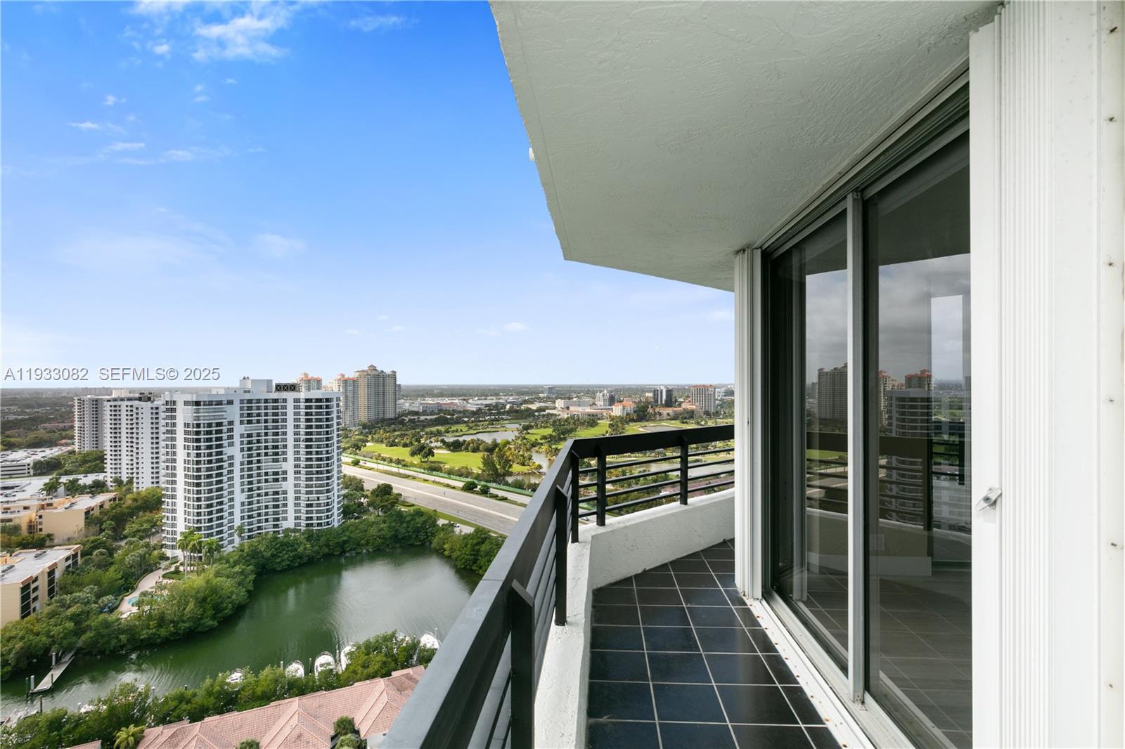 3500 Mystic Pointe Dr #2603 Aventura, FL 33180