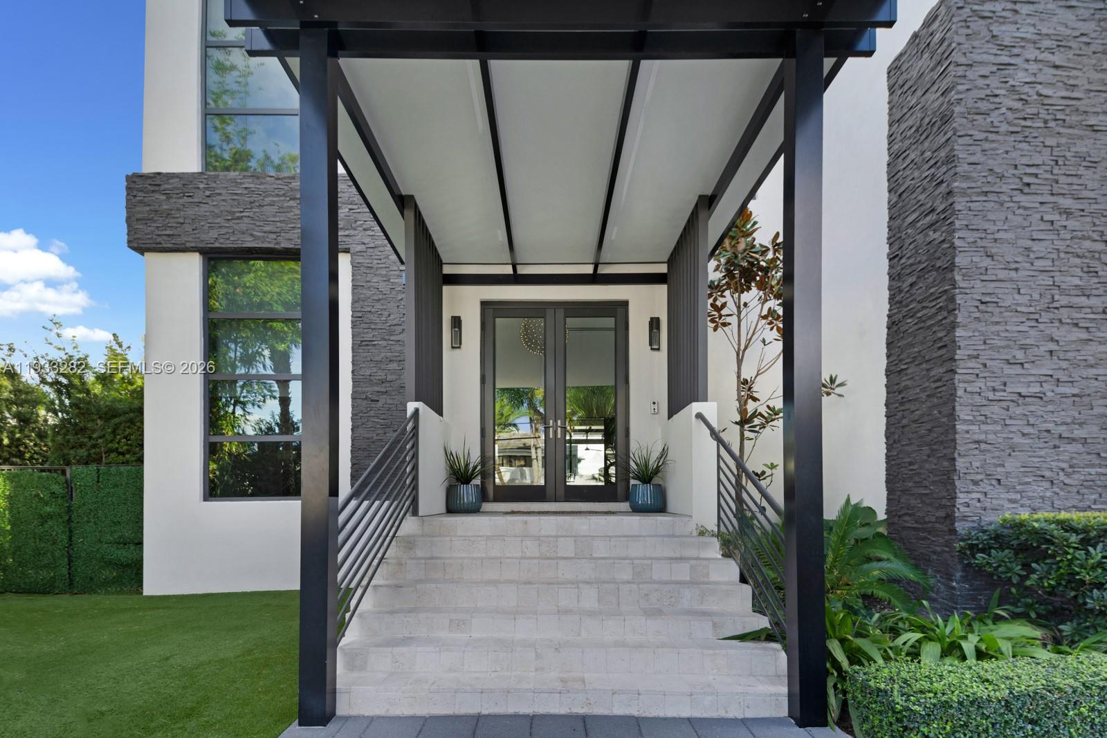 1970 NE 119th Rd North Miami, FL 33181