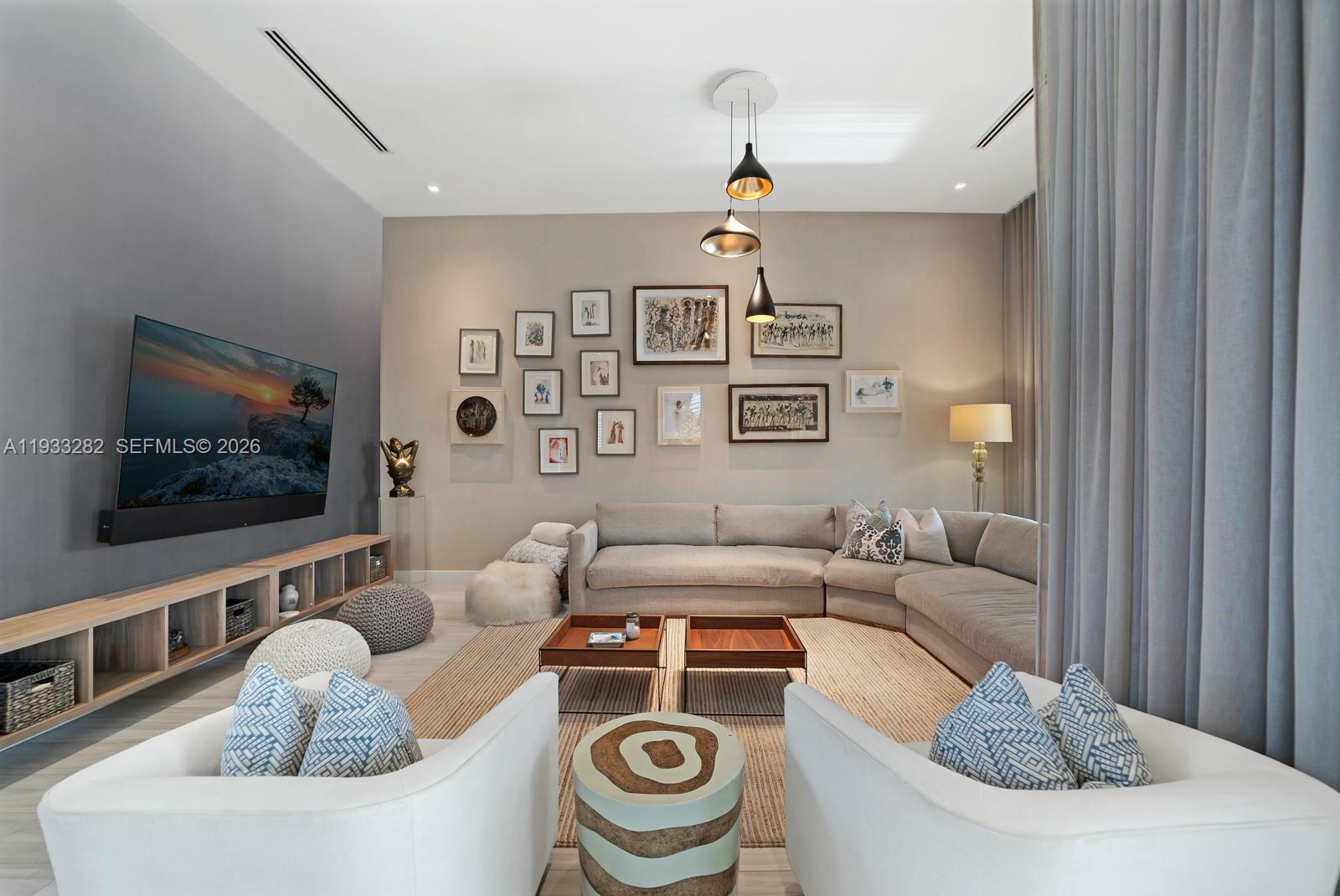 1970 NE 119th Rd North Miami, FL 33181