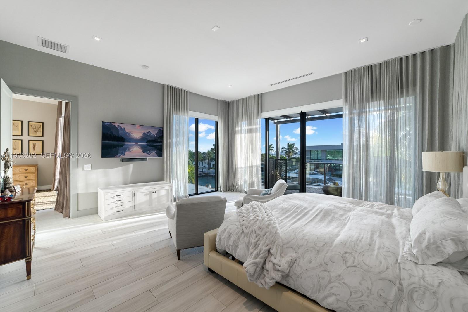 1970 NE 119th Rd North Miami, FL 33181