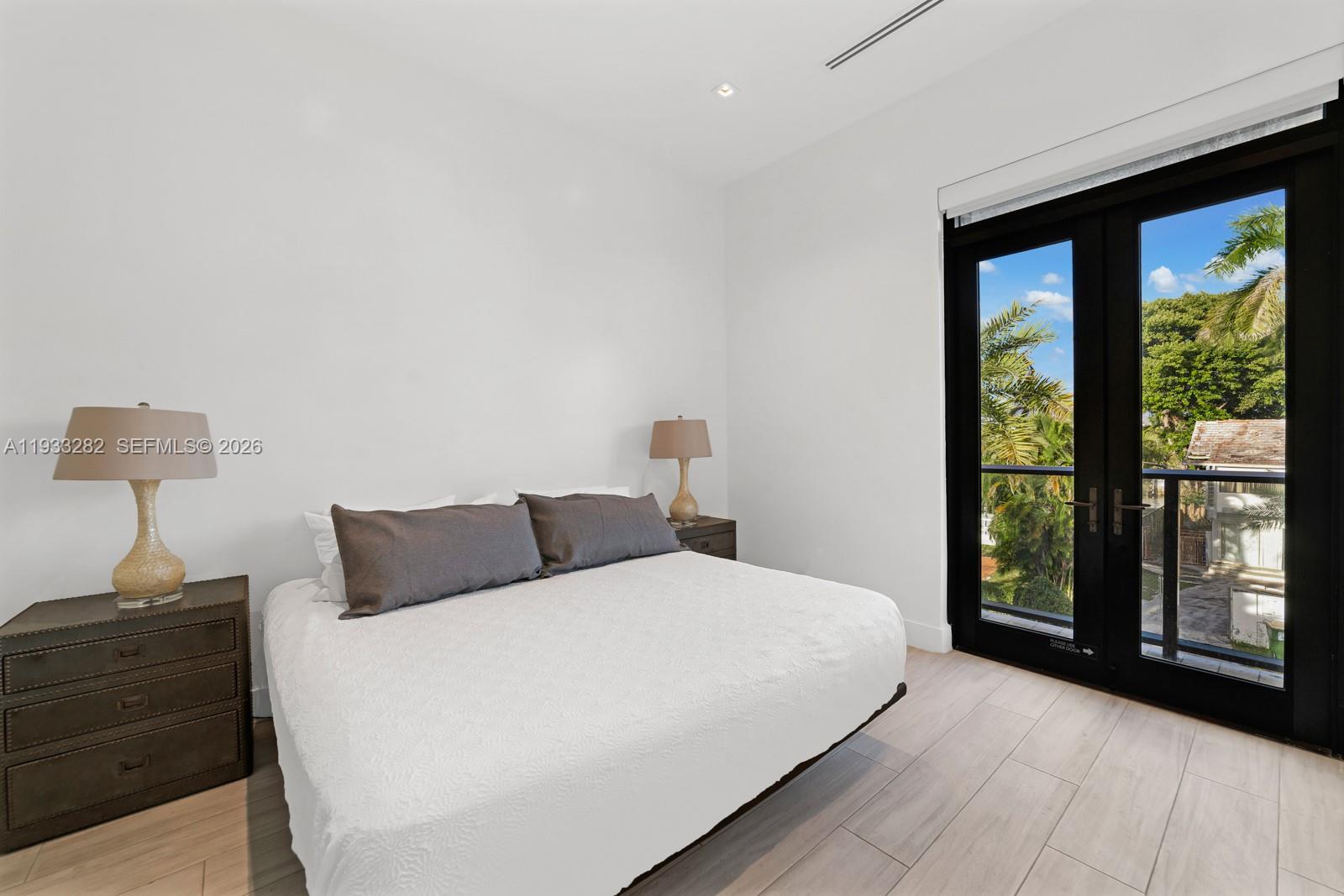 1970 NE 119th Rd North Miami, FL 33181