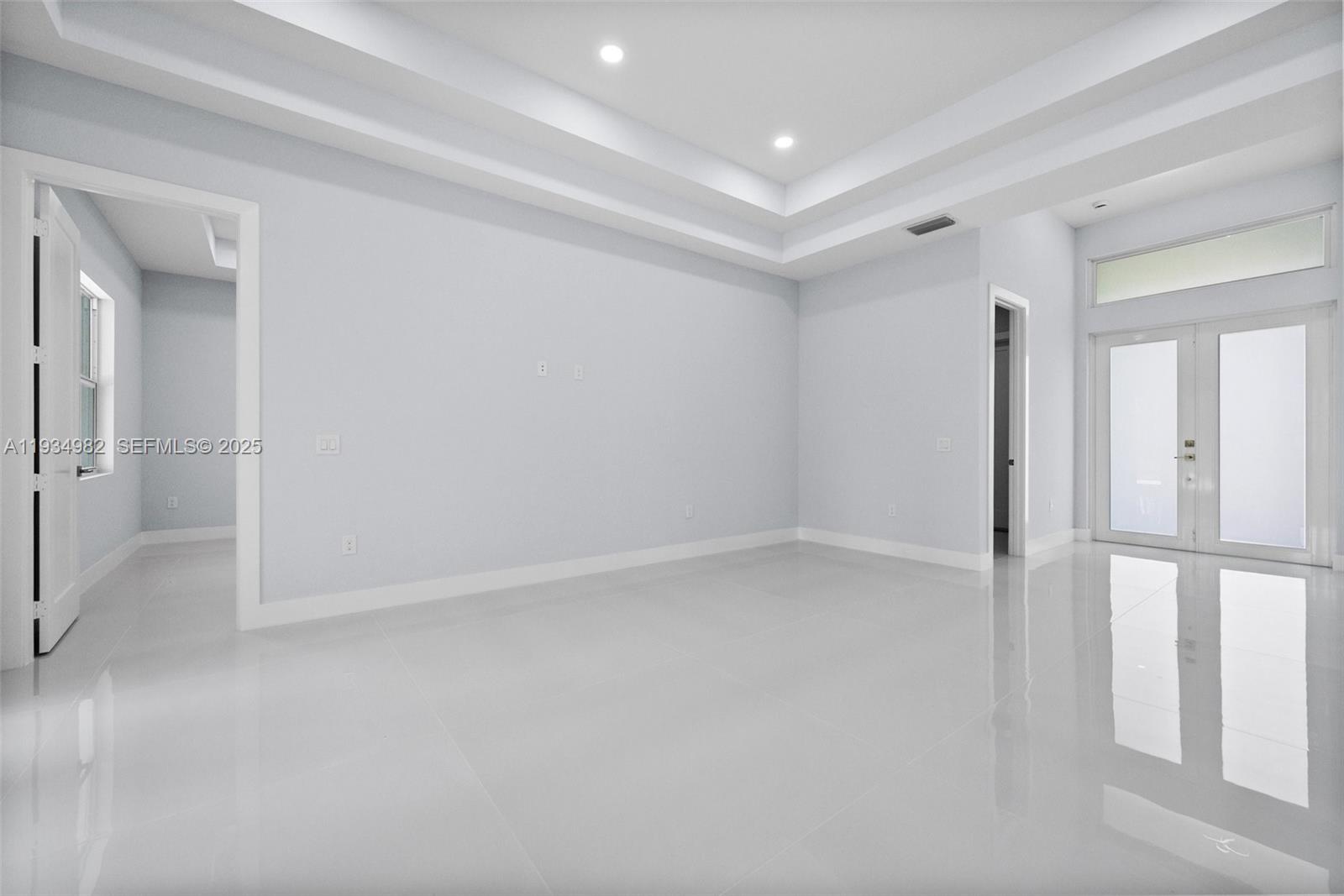 3390 27th Ave Ne Naples, FL 34120