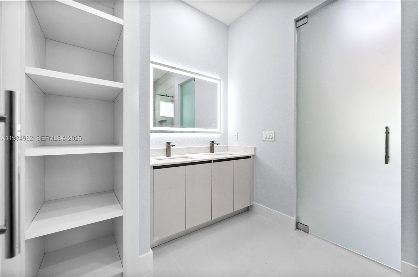 3390 27th Ave Ne Naples, FL 34120