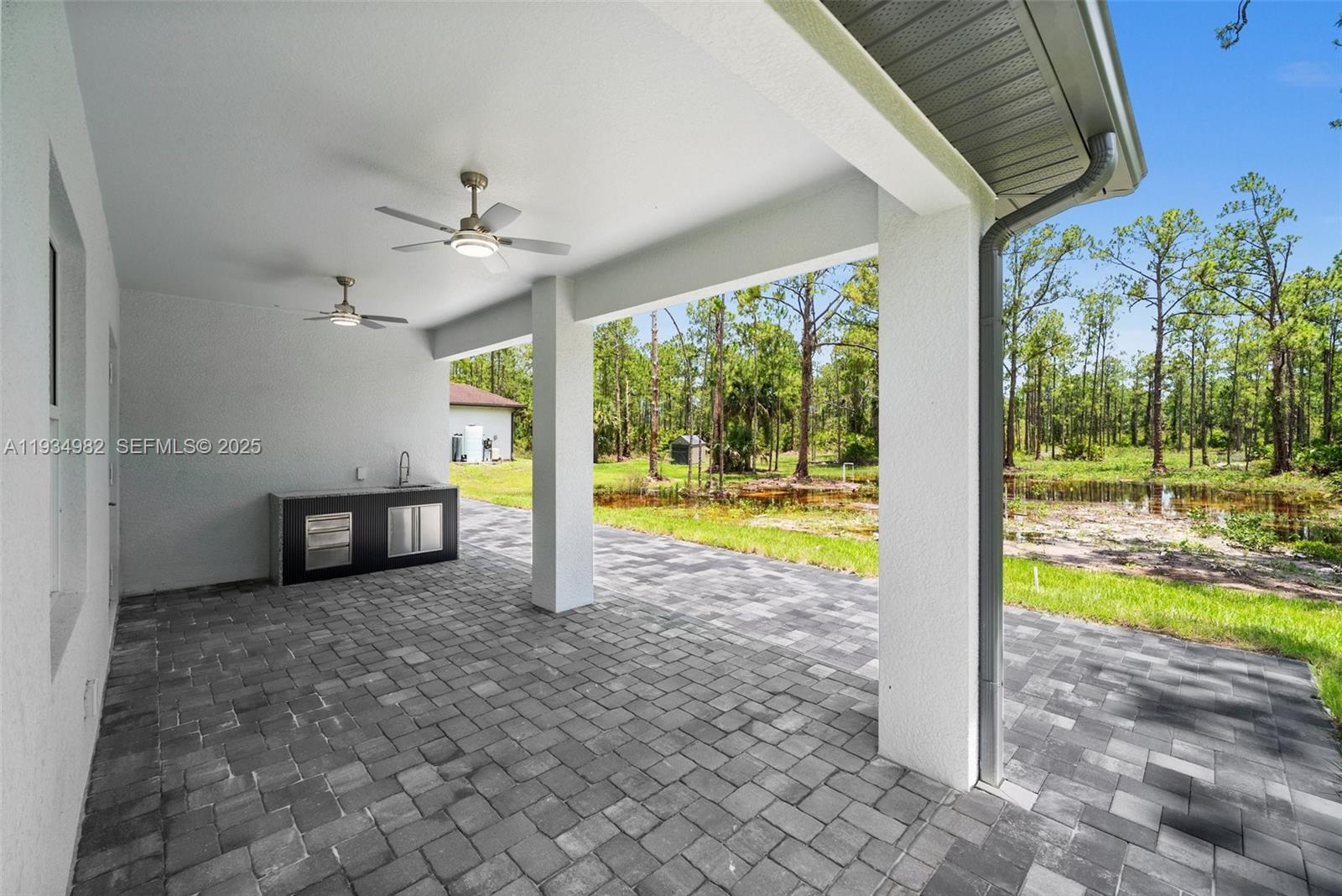 3390 27th Ave Ne Naples, FL 34120