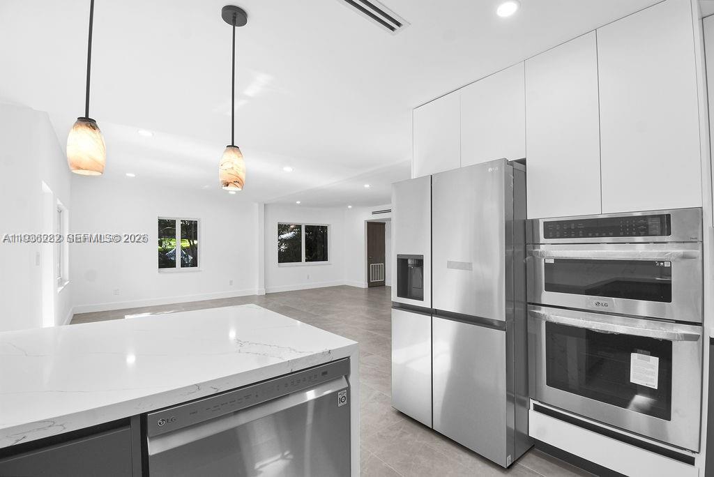 7902 SW 67th Ave South Miami, FL 33143