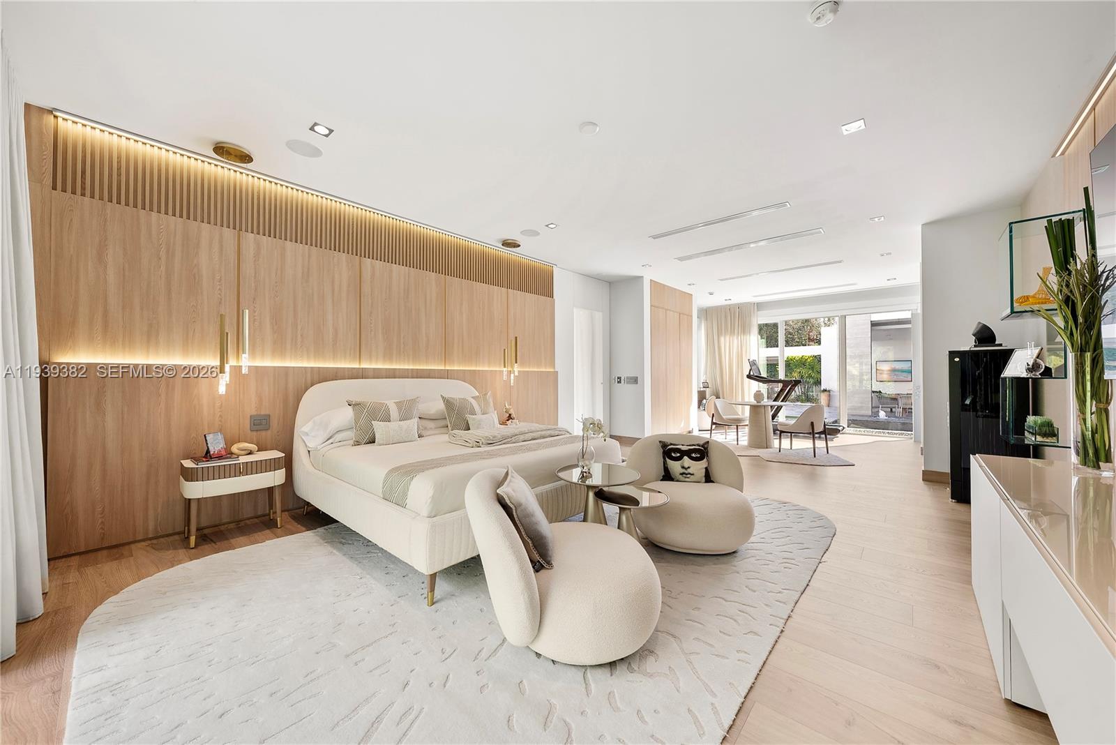 7218 SW 102nd St Pinecrest, FL 33156