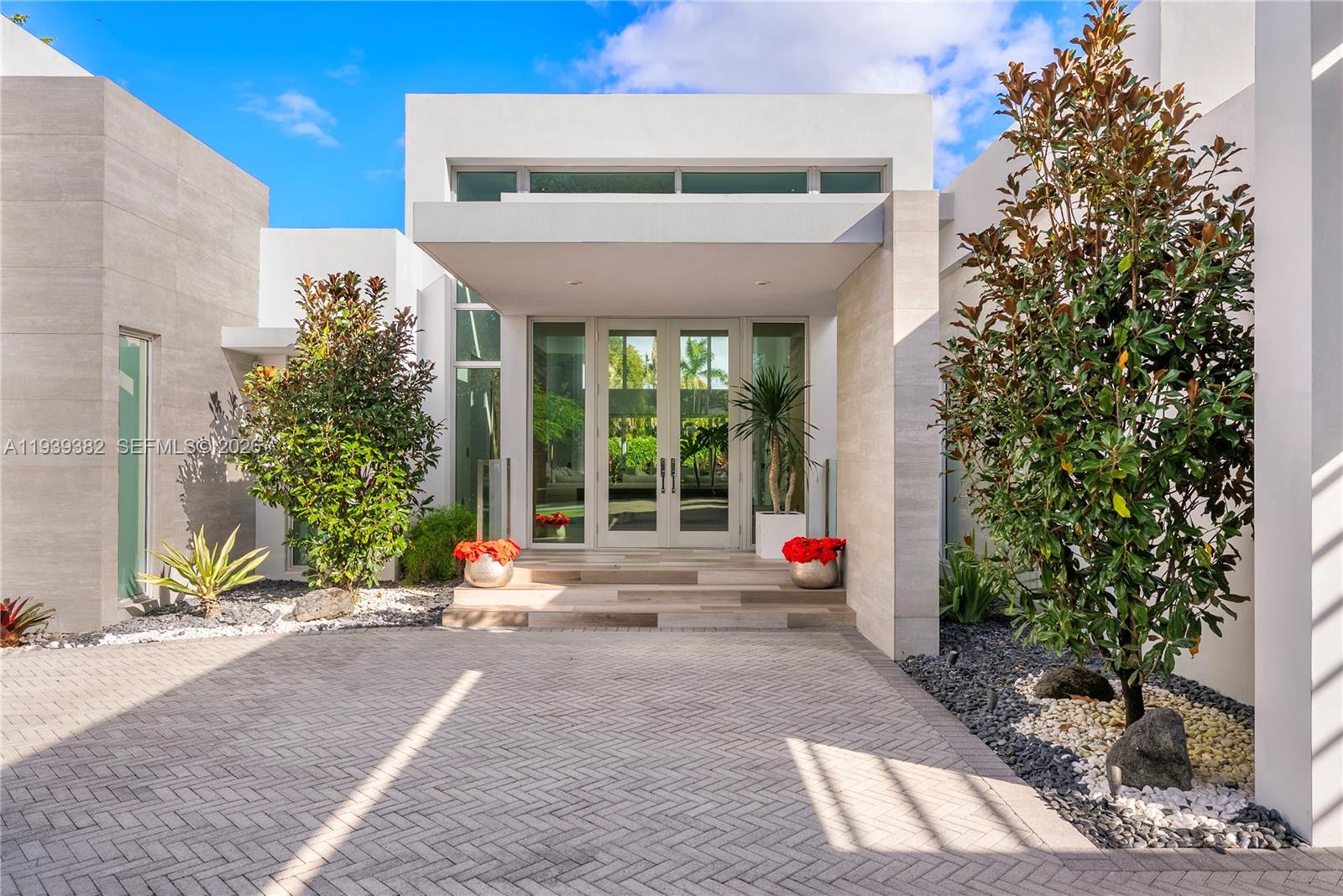 7218 SW 102nd St Pinecrest, FL 33156