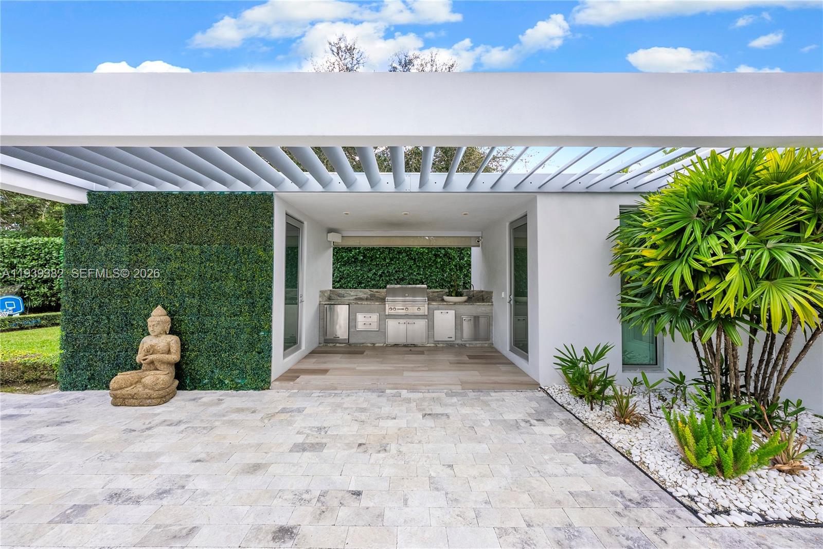 7218 SW 102nd St Pinecrest, FL 33156