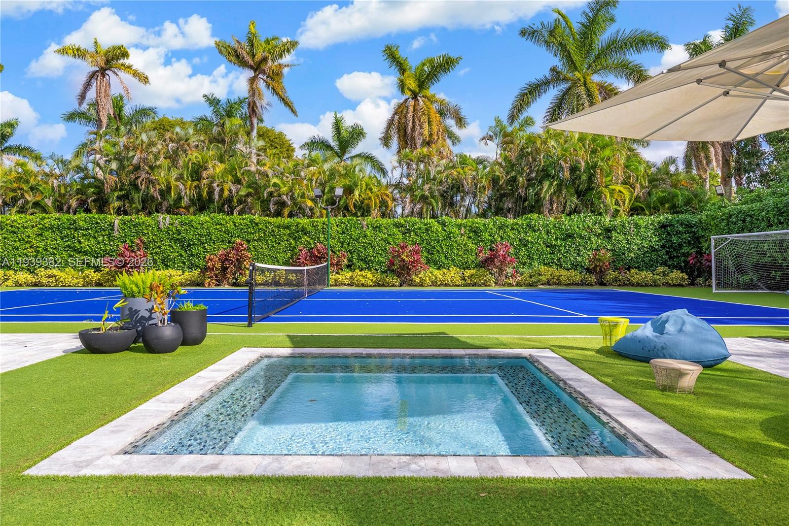 7218 SW 102nd St Pinecrest, FL 33156