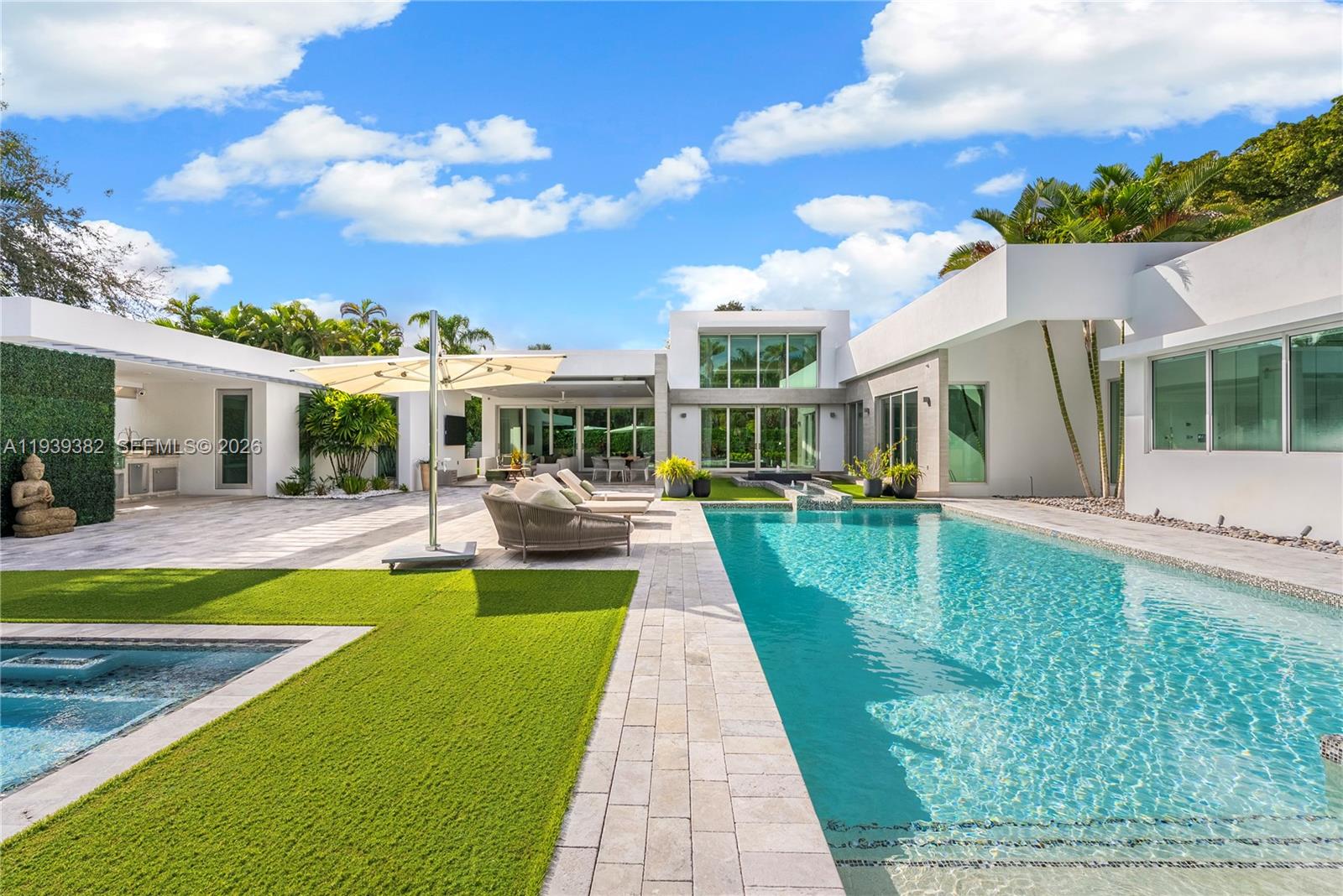 7218 SW 102nd St Pinecrest, FL 33156