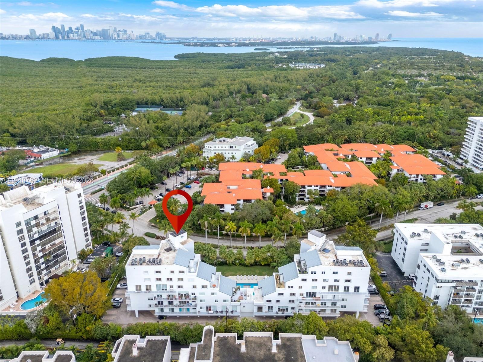50 Ocean Ln Dr #108 Key Biscayne, FL 33149