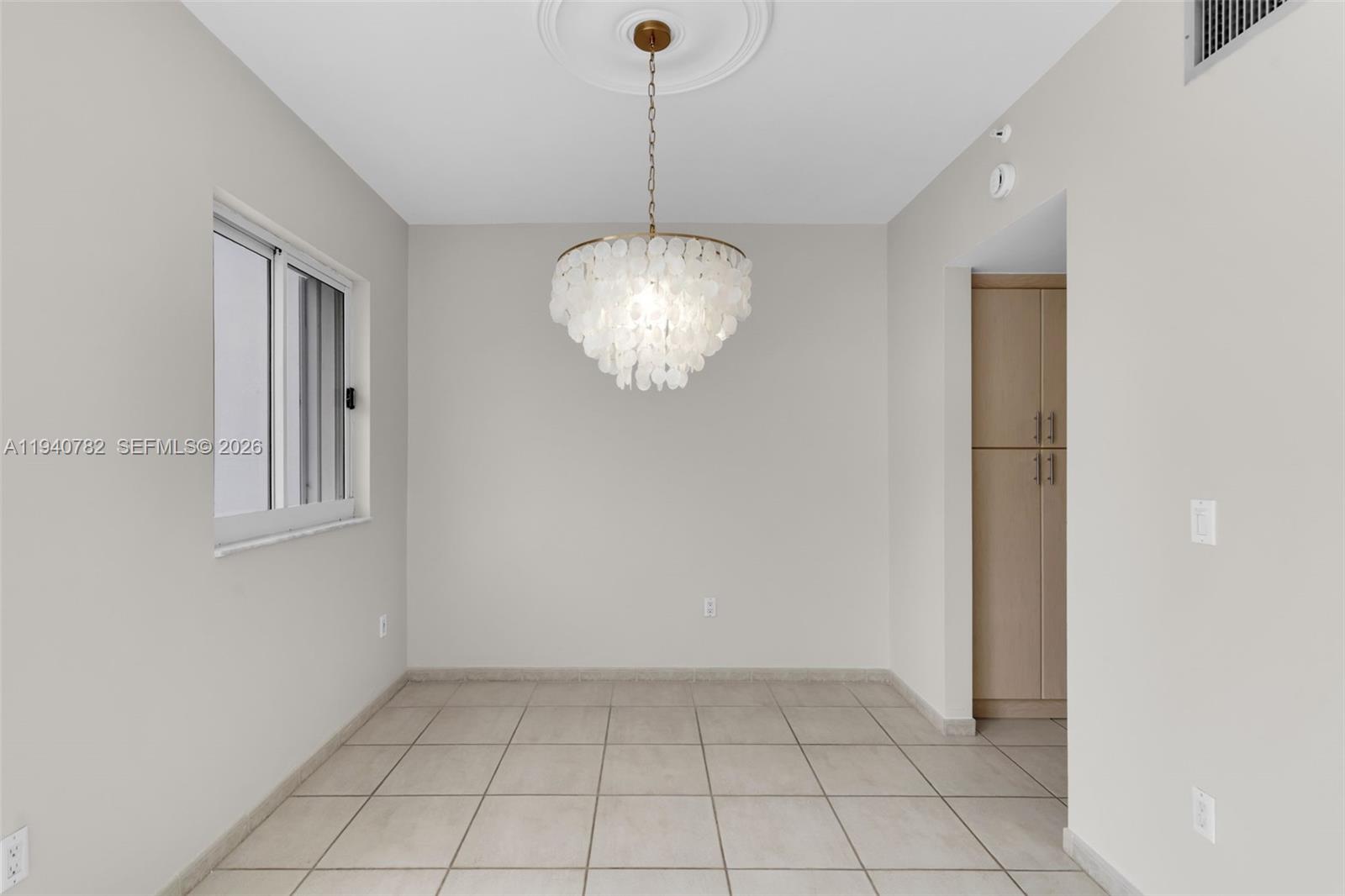 50 Ocean Ln Dr #108 Key Biscayne, FL 33149