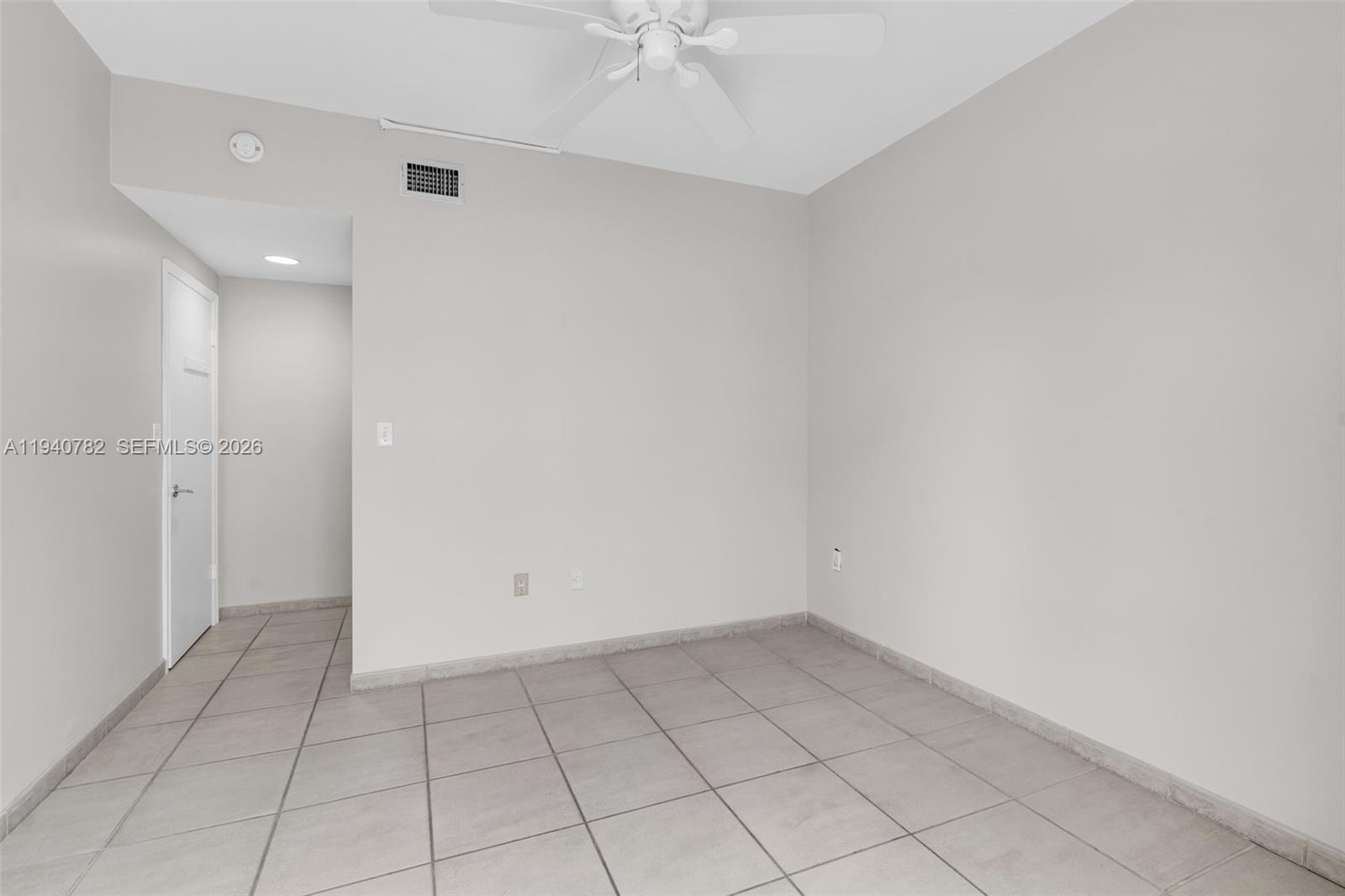 50 Ocean Ln Dr #108 Key Biscayne, FL 33149