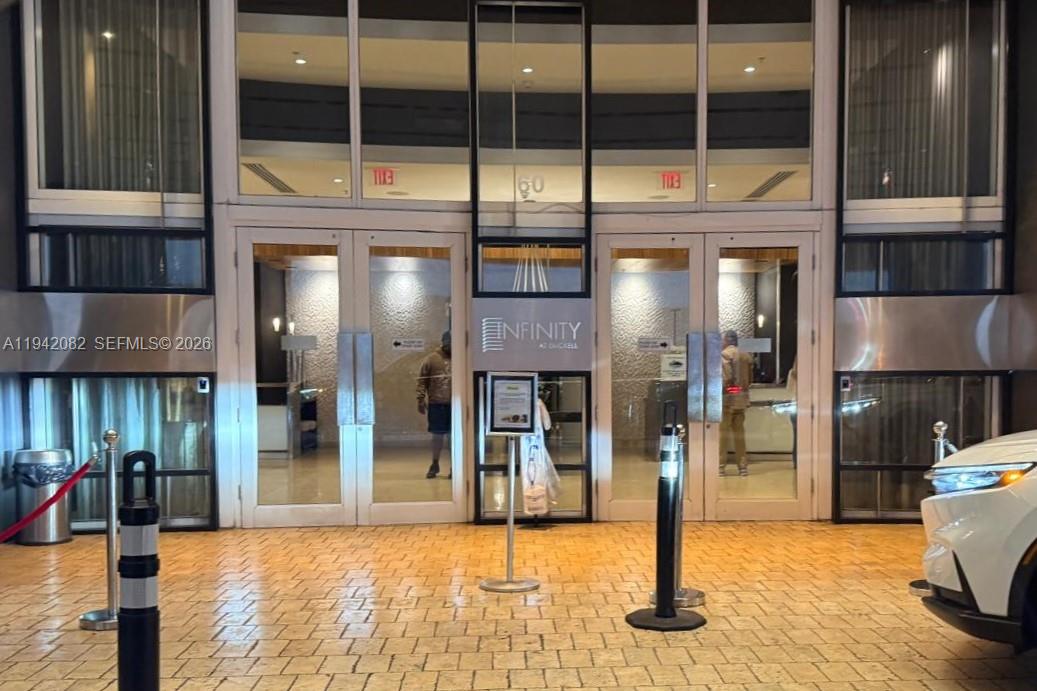 60 SW 13th St #1519 Miami, FL 33130