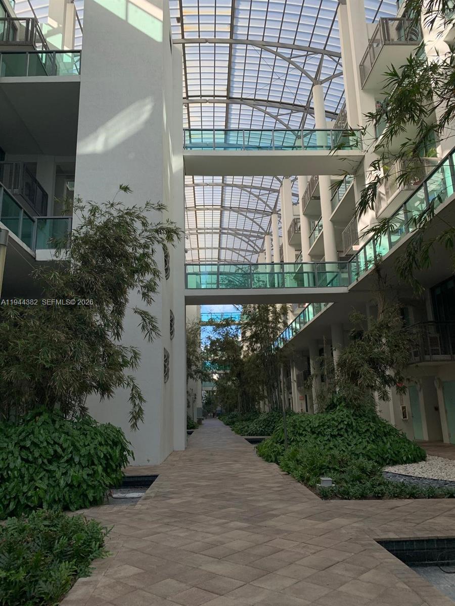 6000 Collins Ave Unit 136th