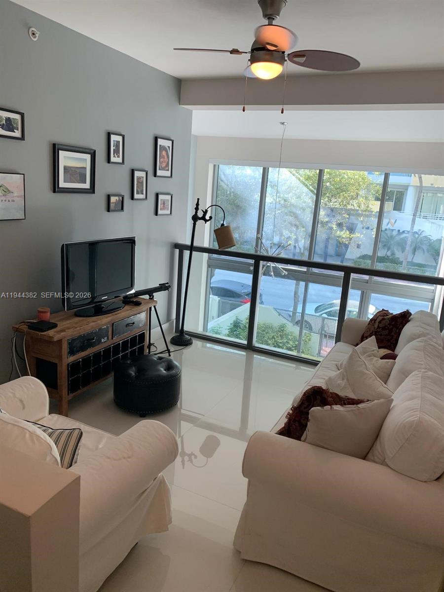 6000 Collins Ave Unit 136th Miami Beach, FL 33140