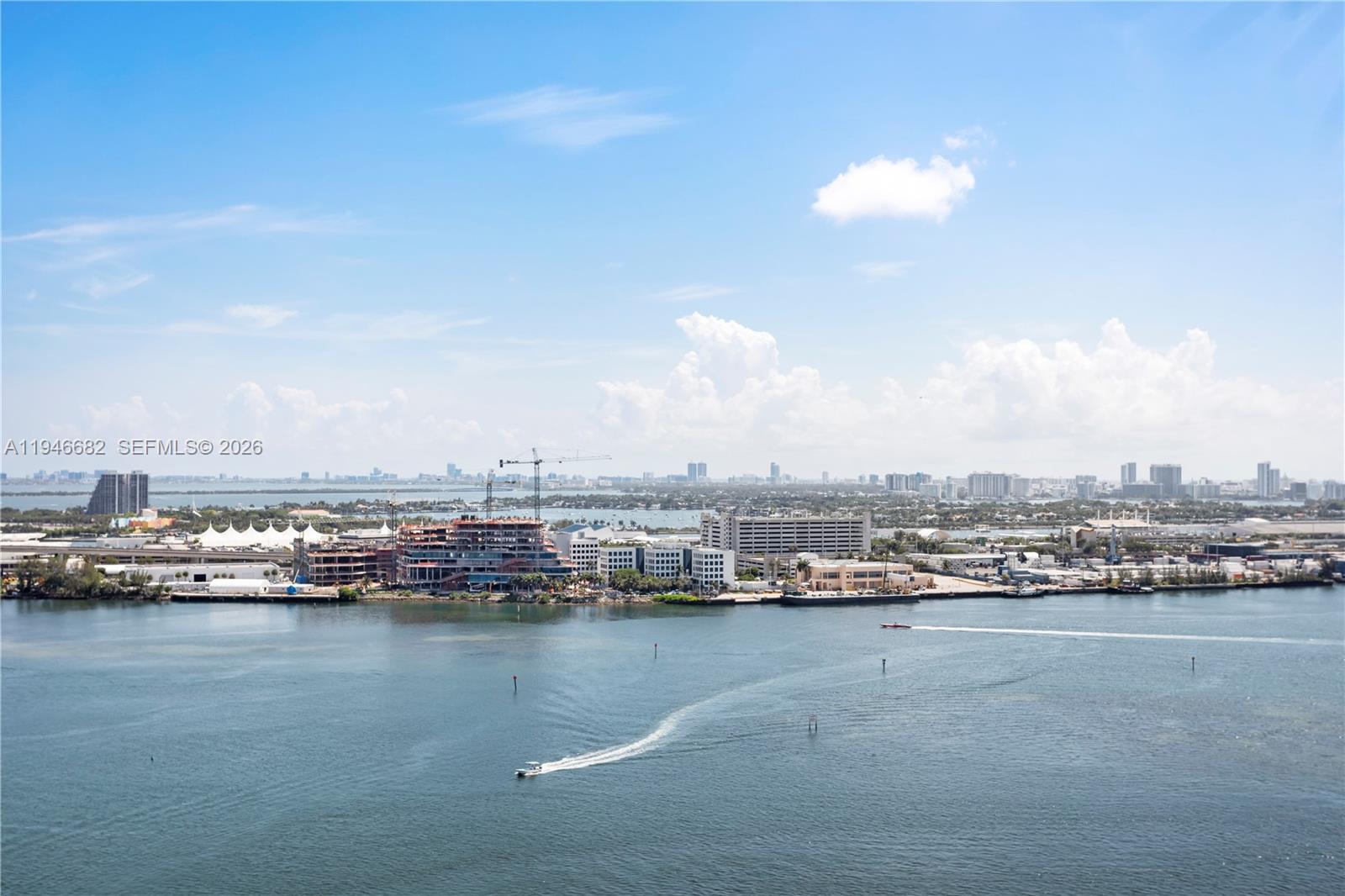 image Icon Brickell I27