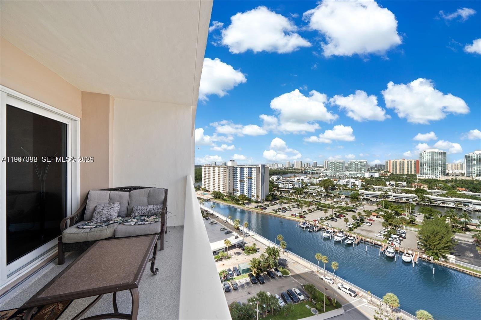 300 Bayview Dr #1707 Sunny Isles Beach, FL 33160