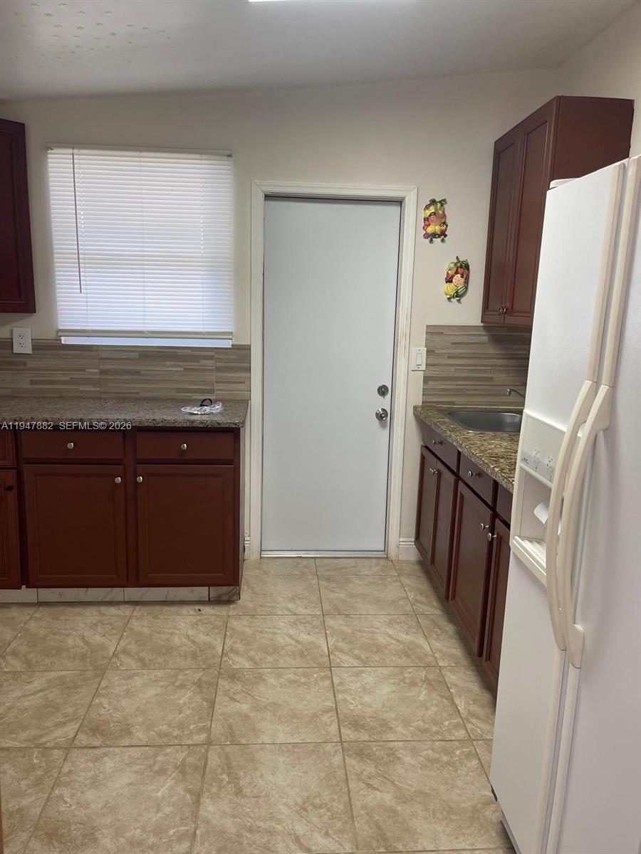 13110 SW 10th St Miami, FL 33184