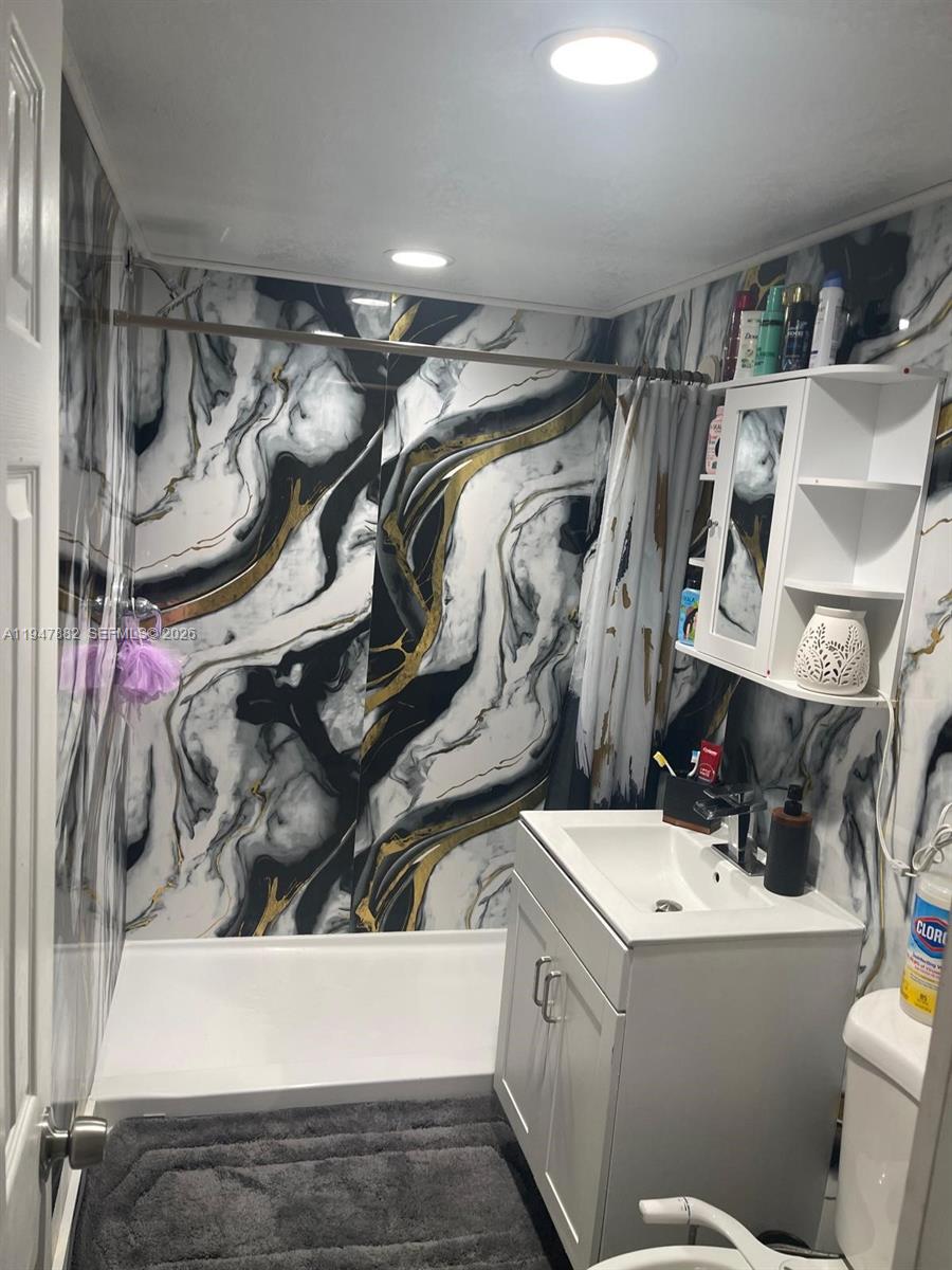 13110 SW 10th St Miami, FL 33184