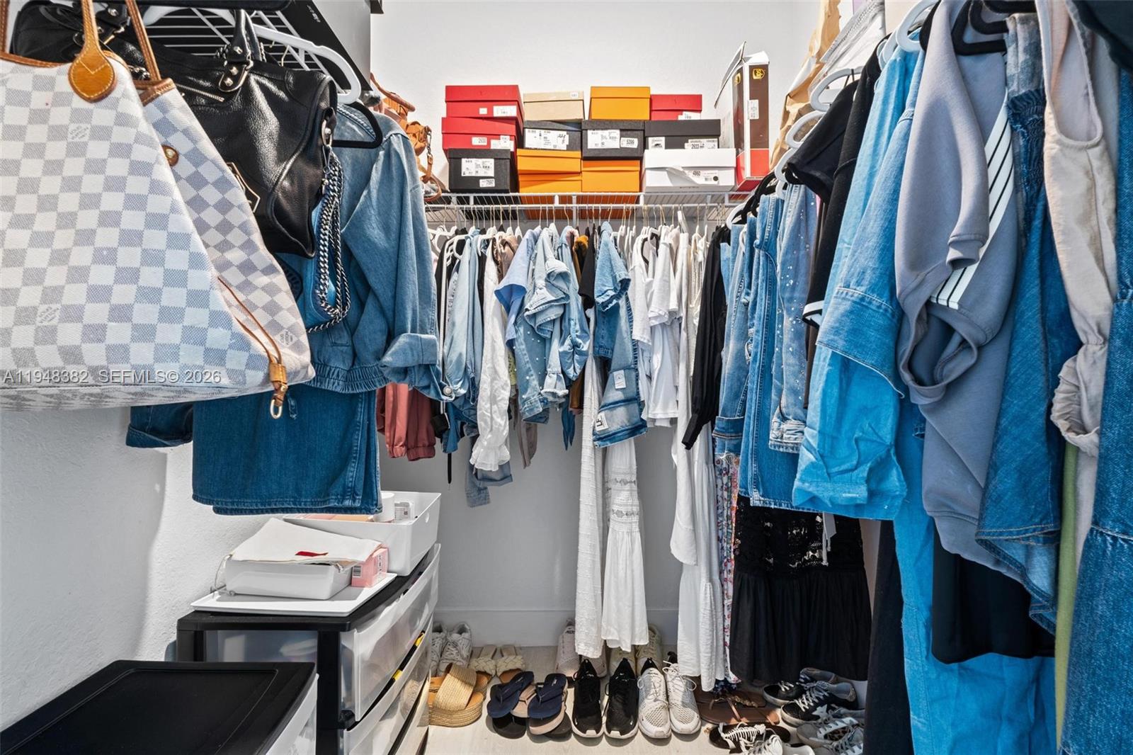 12927 SW 229th Ter Miami, FL 33170