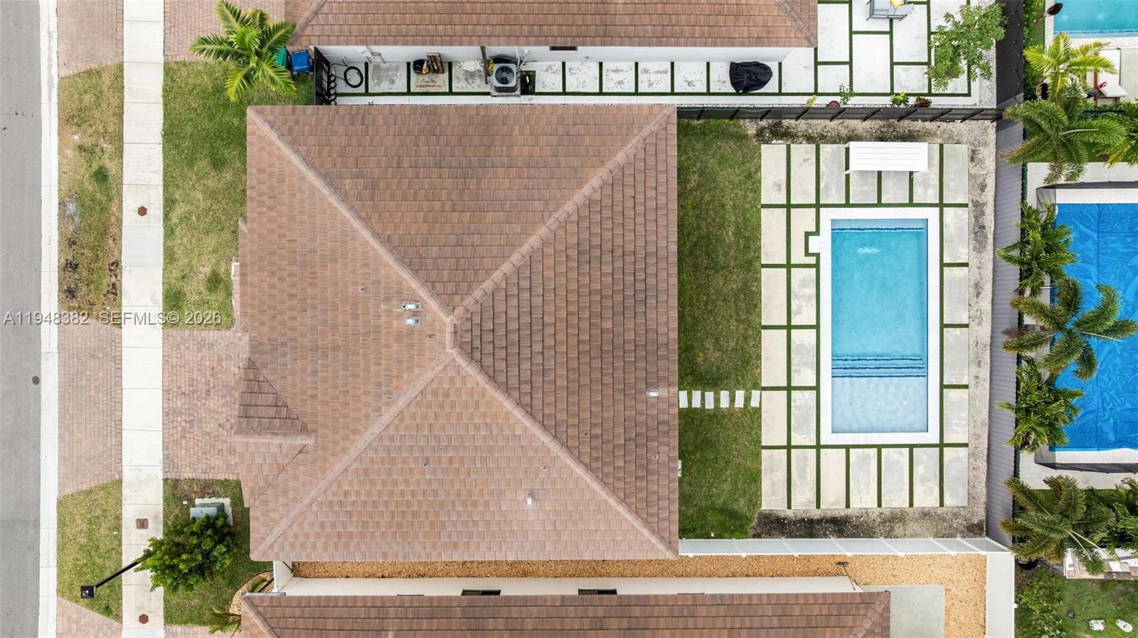 12927 SW 229th Ter Miami, FL 33170