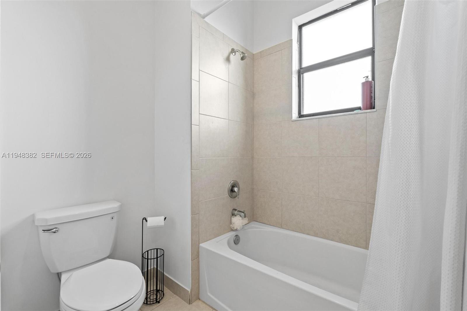 12927 SW 229th Ter Miami, FL 33170