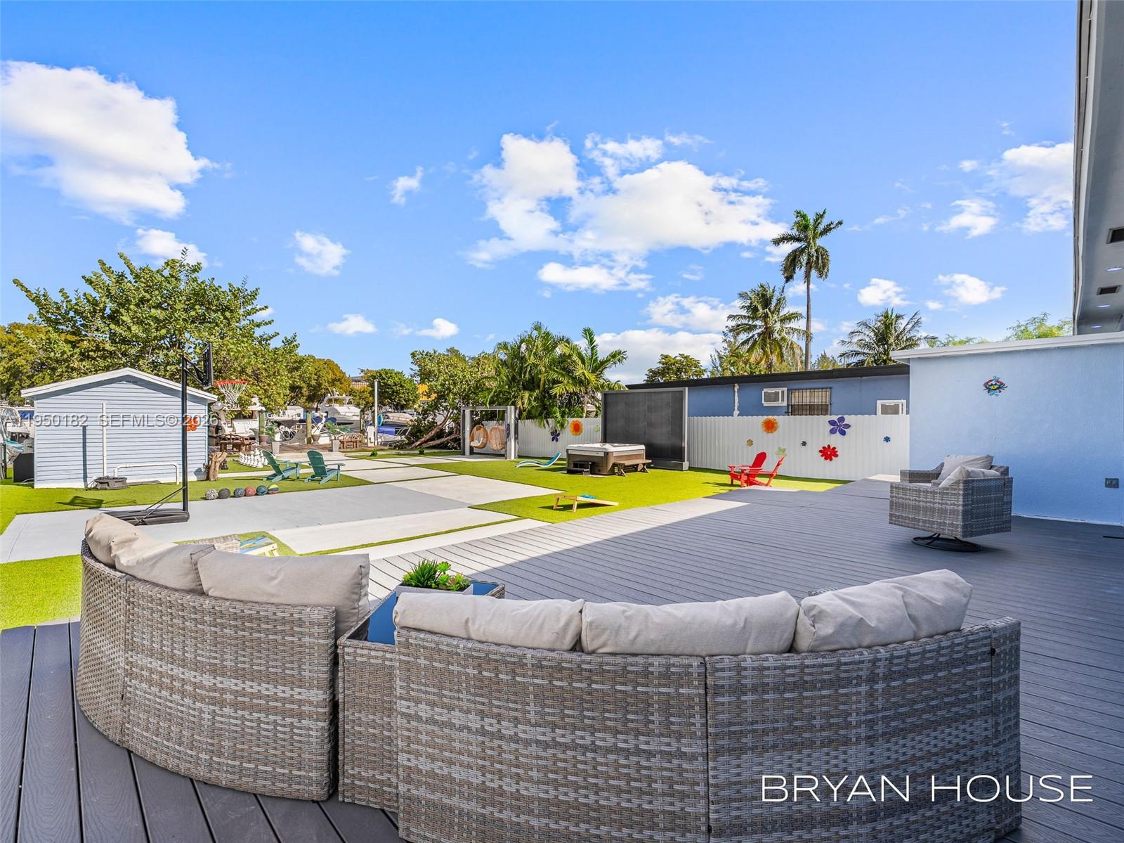 3341 NW 20th St Miami, FL 33142