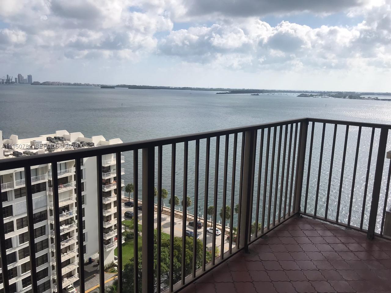 1450 Brickell Bay Dr #1604