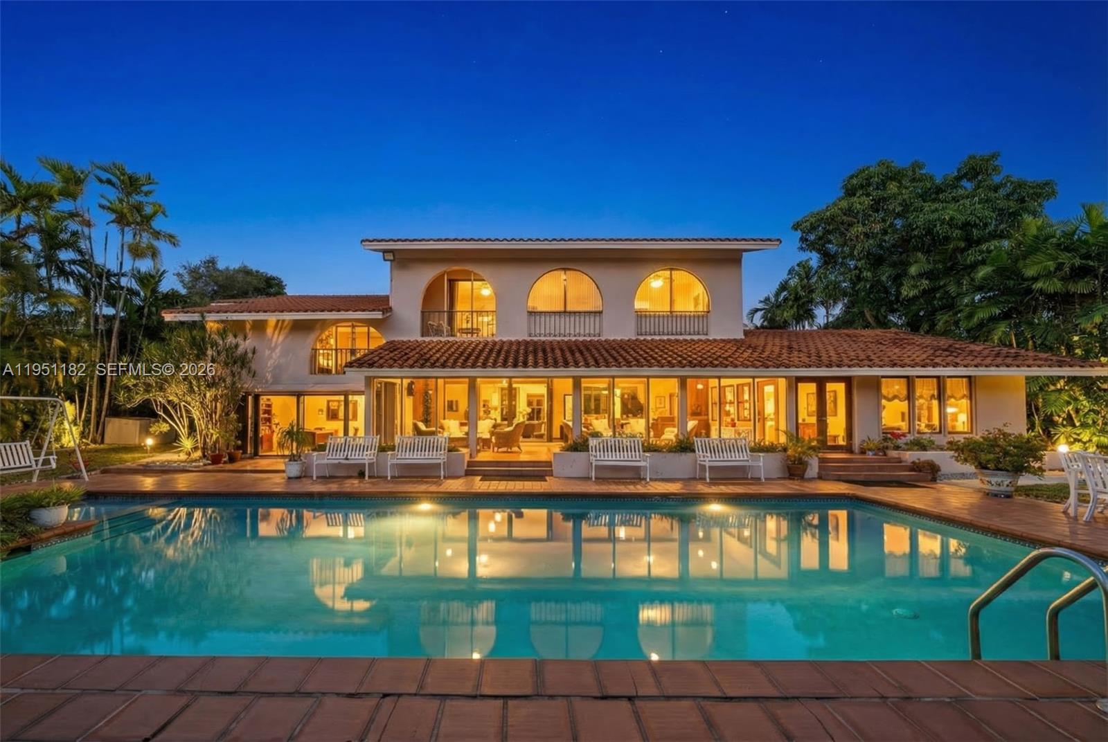 6636 Riviera Dr Coral Gables, FL 33146