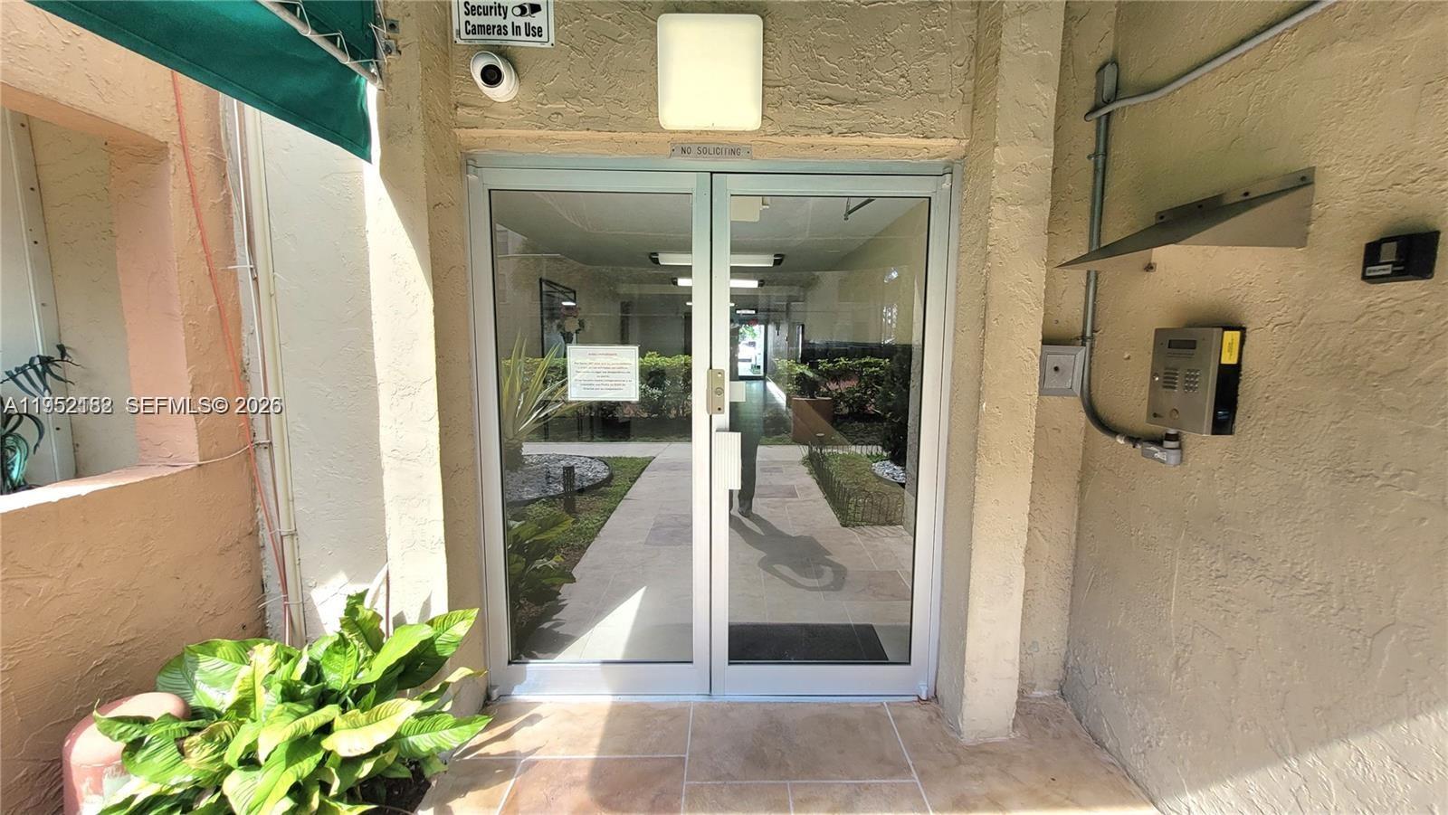 9360 Fontainebleau Blvd #603 Miami, FL 33172