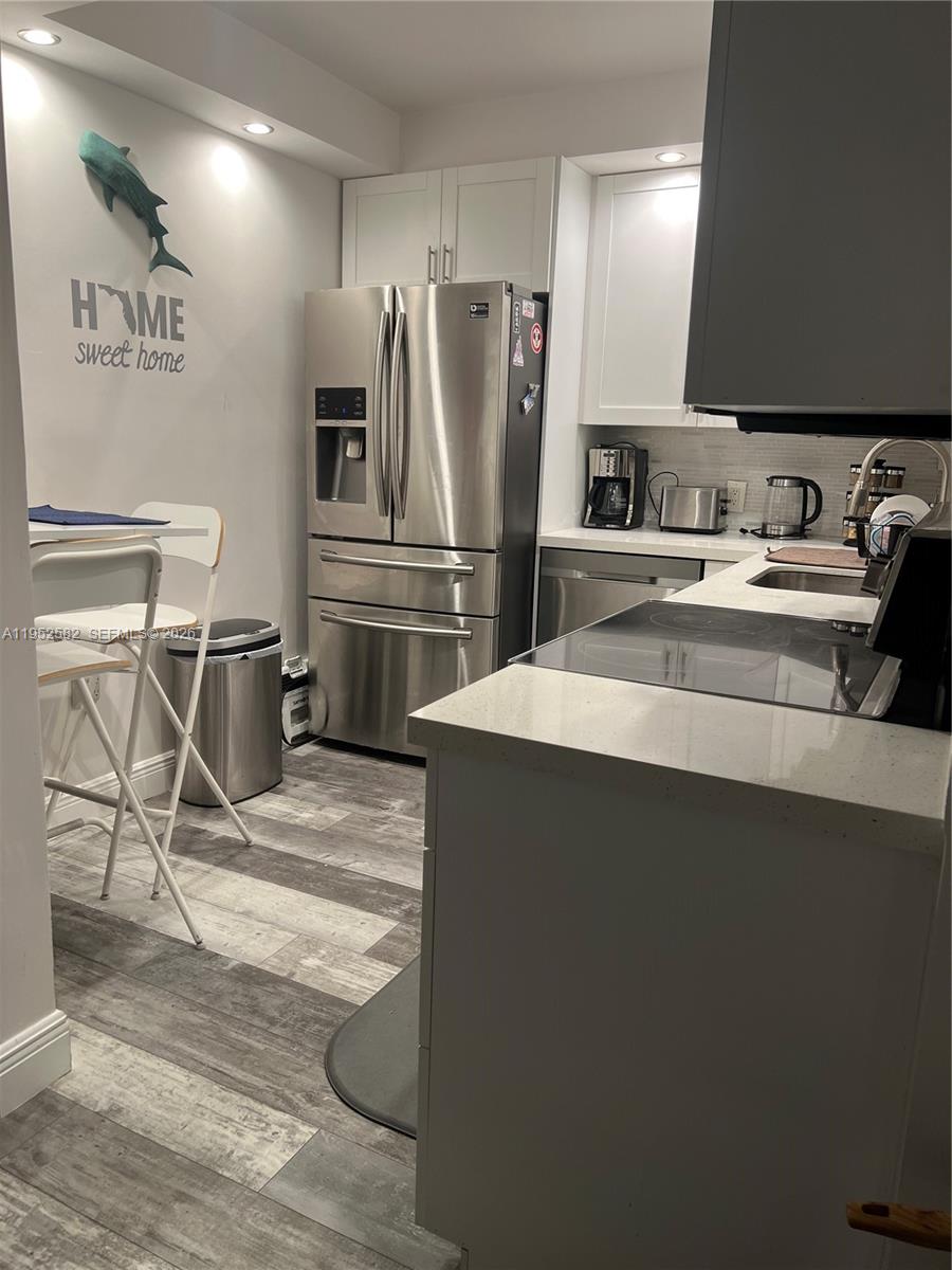 3675 N Country Clb Dr #2408 Aventura, FL 33180